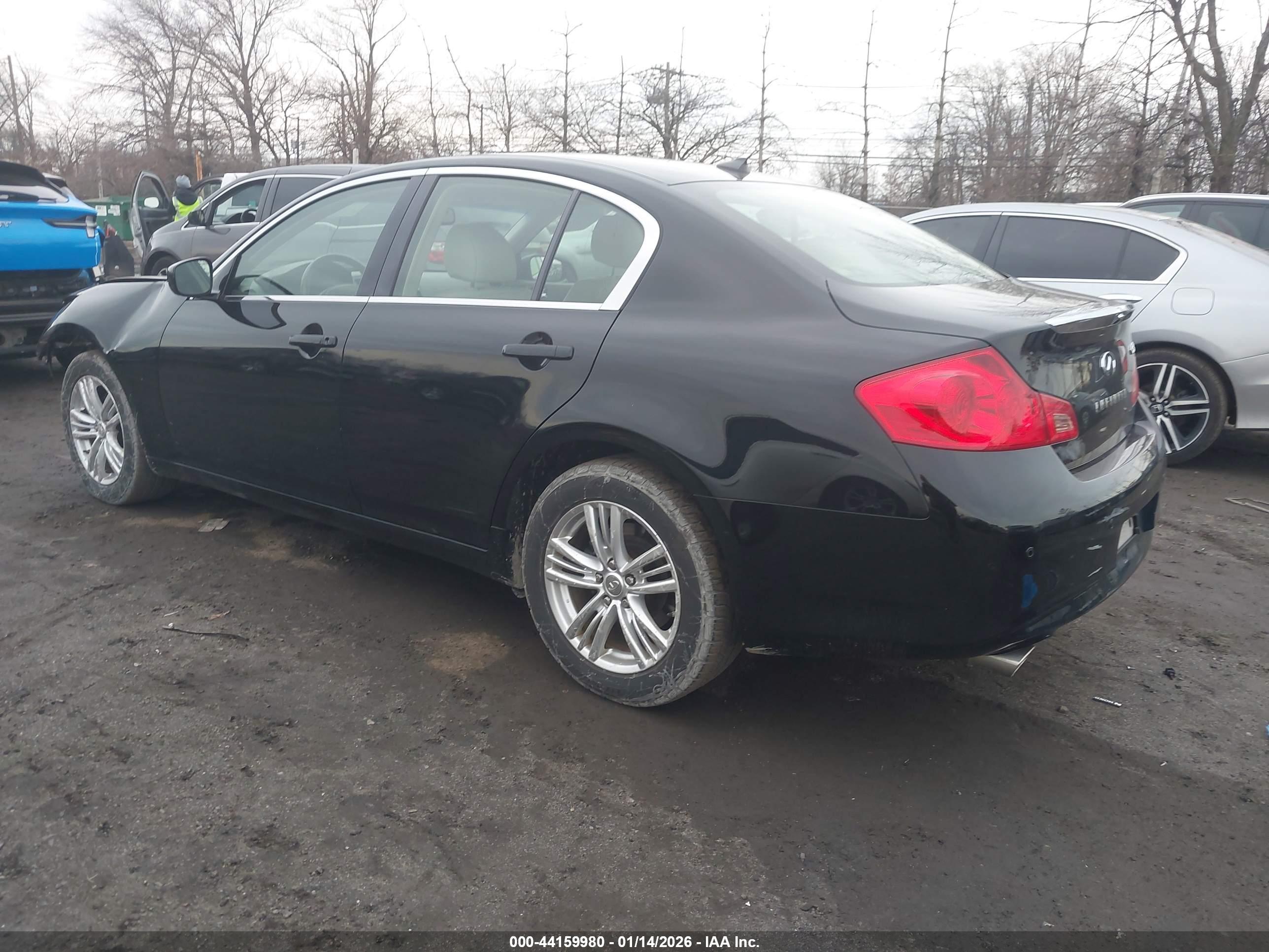 INFINITI G37X image 3