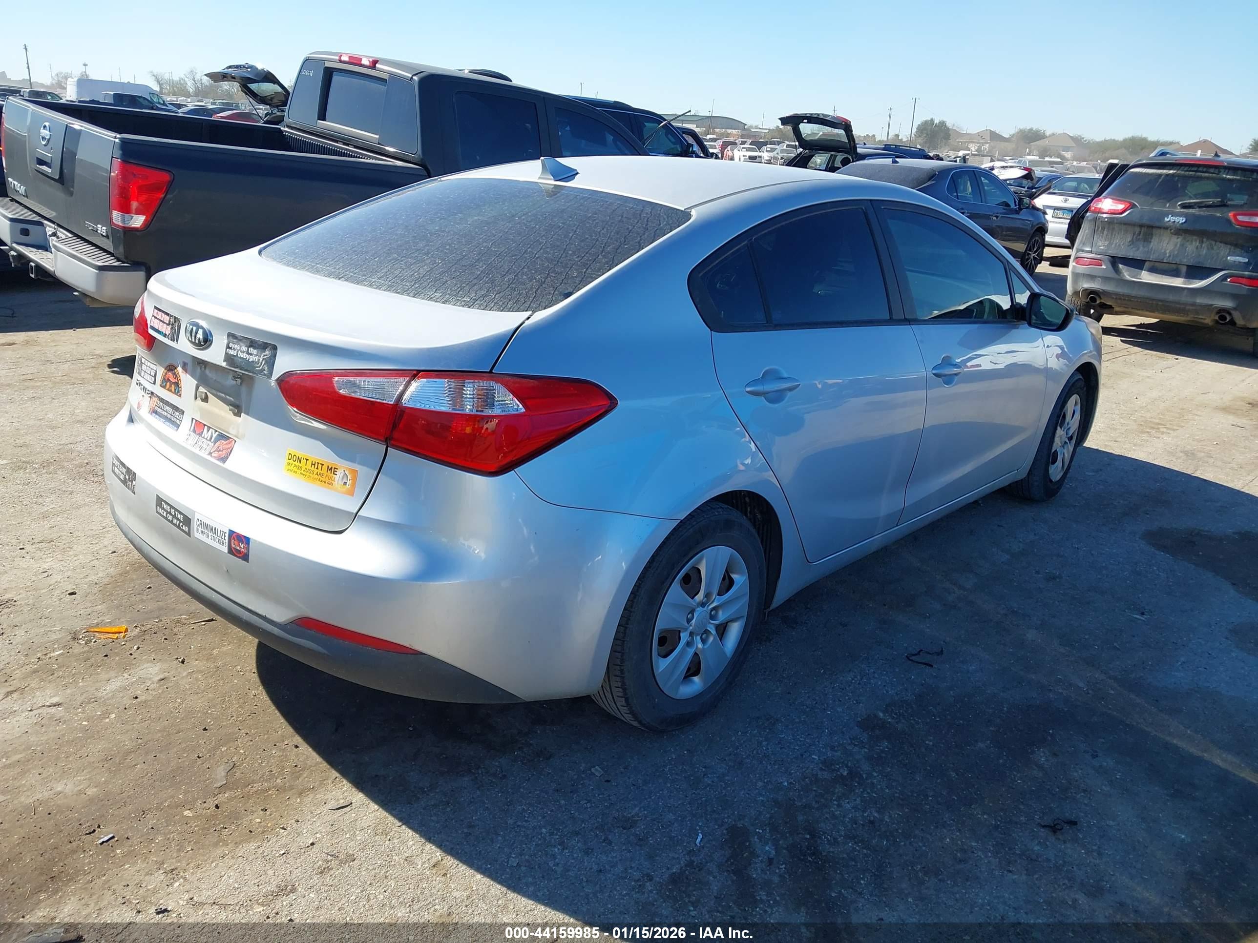 KIA FORTE image 4