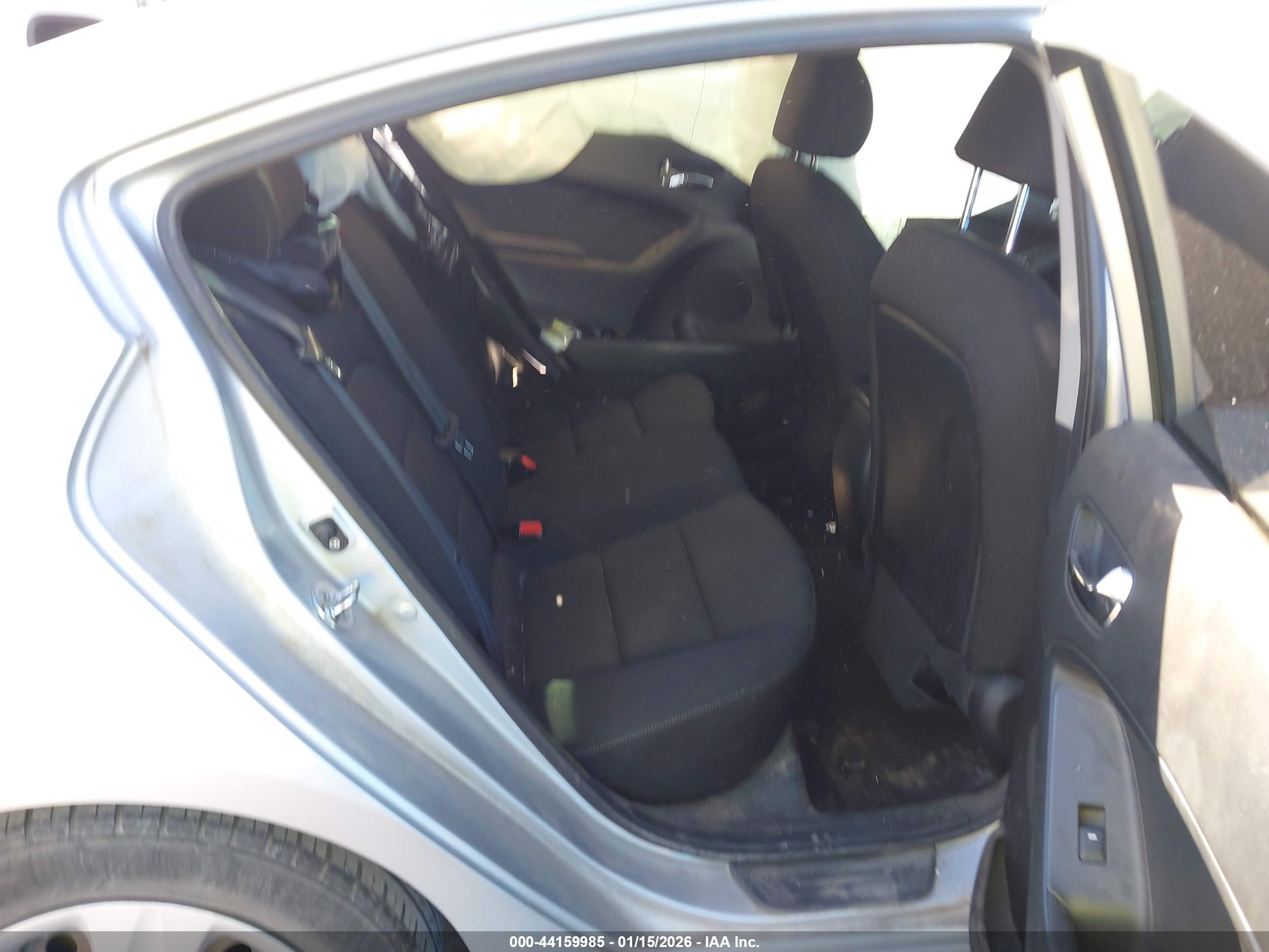 KIA FORTE image 8