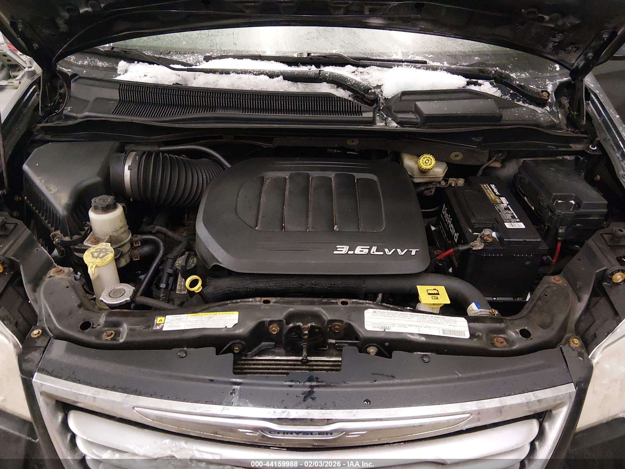 CHRYSLER TOWN image 10