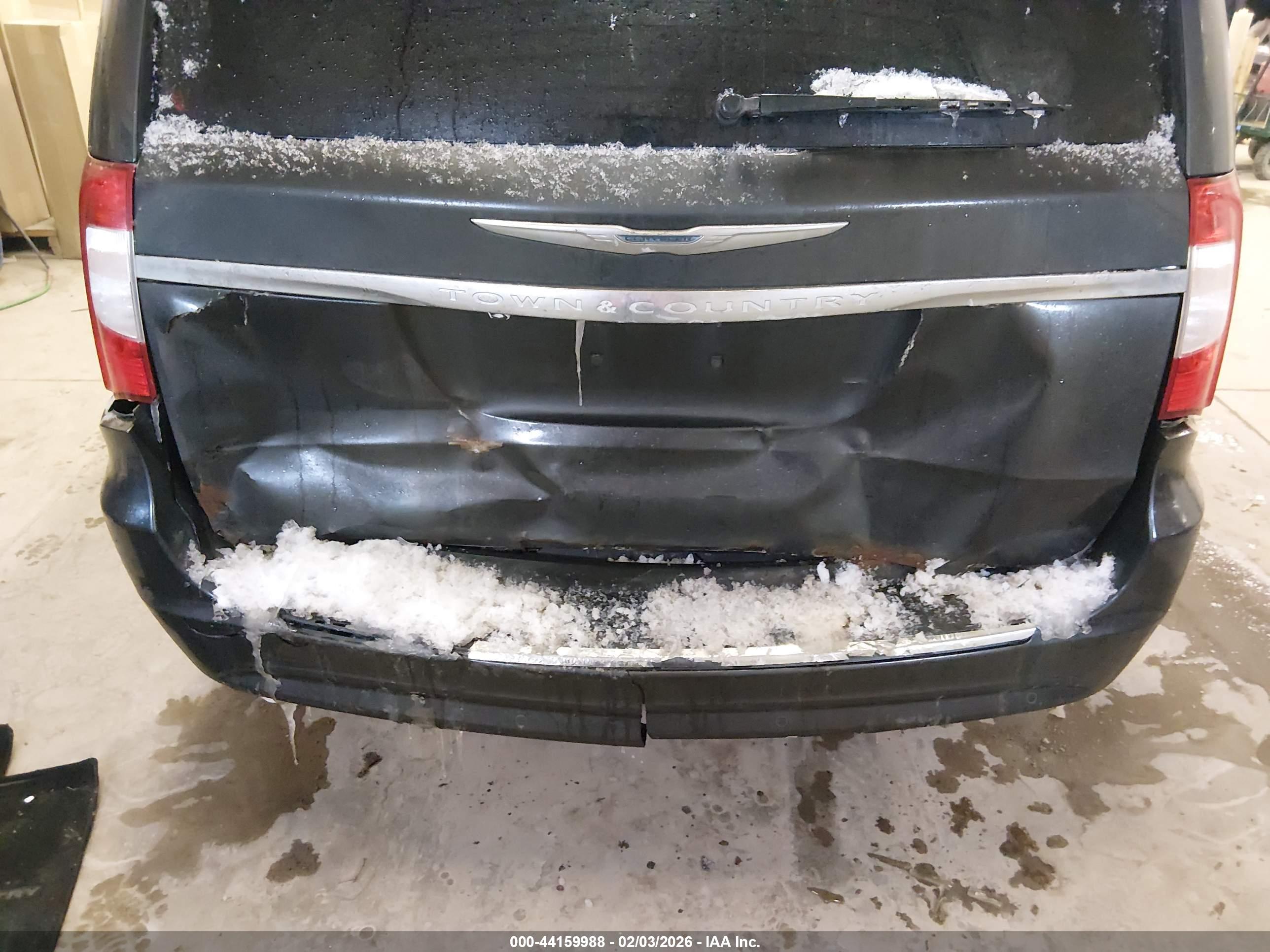 CHRYSLER TOWN image 6