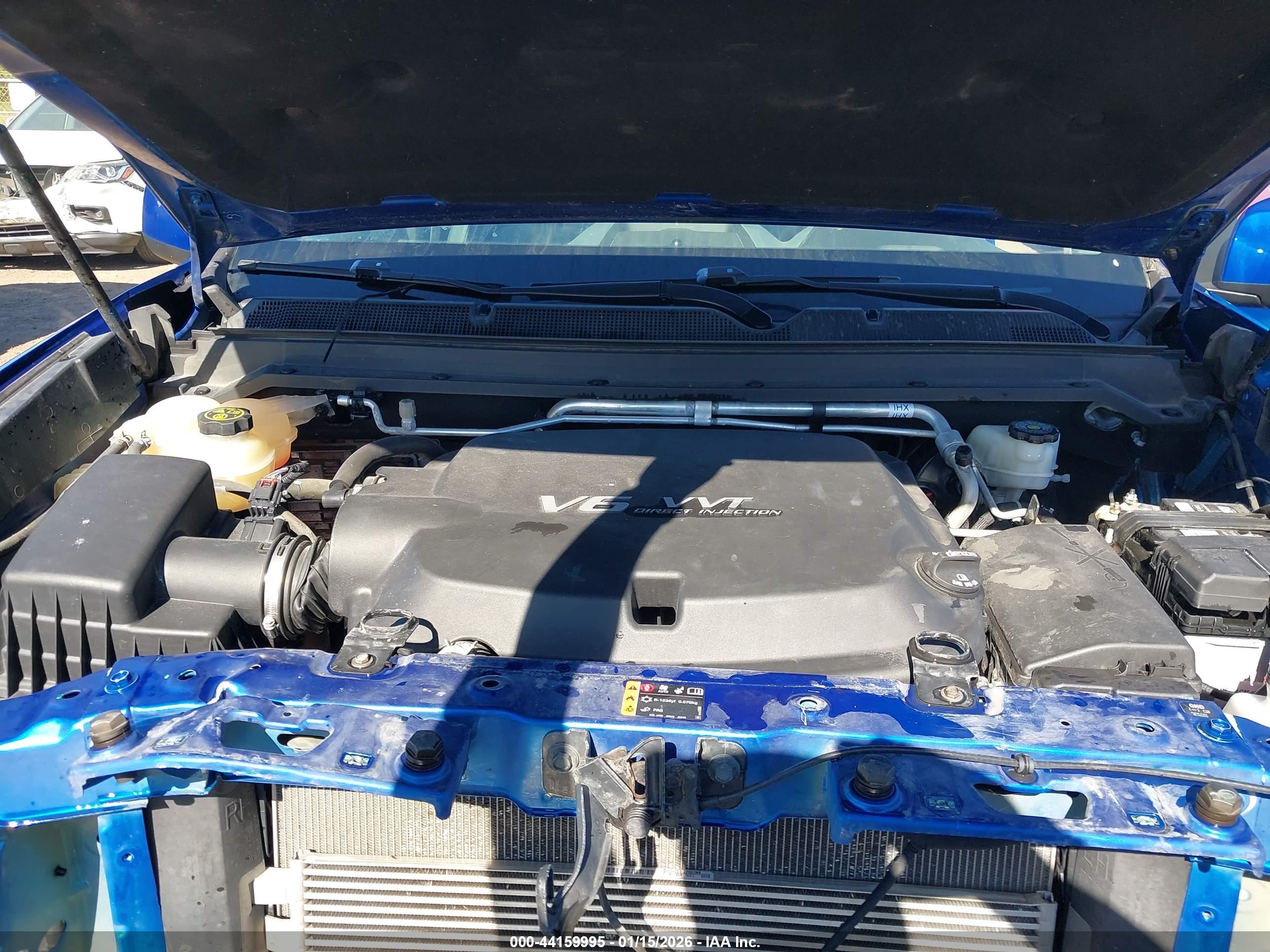 CHEVROLET COLORADO image 10