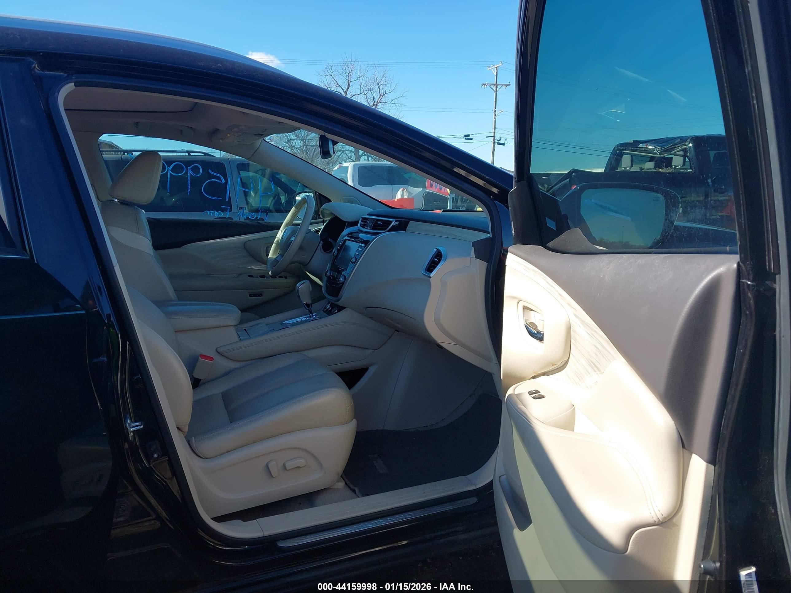 NISSAN MURANO image 5