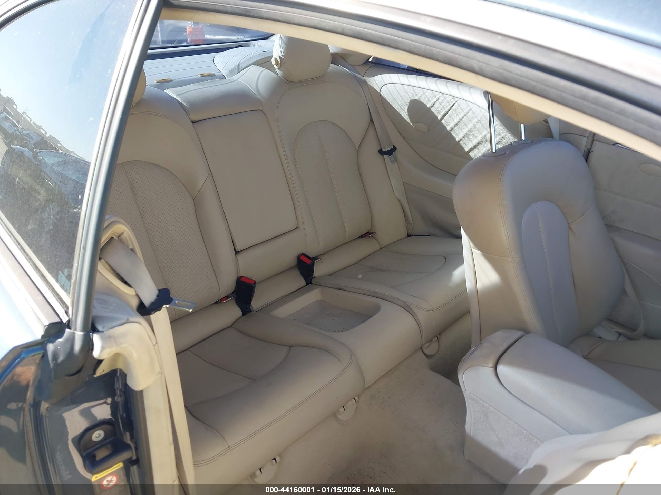 MERCEDES-BENZ CLK image 8