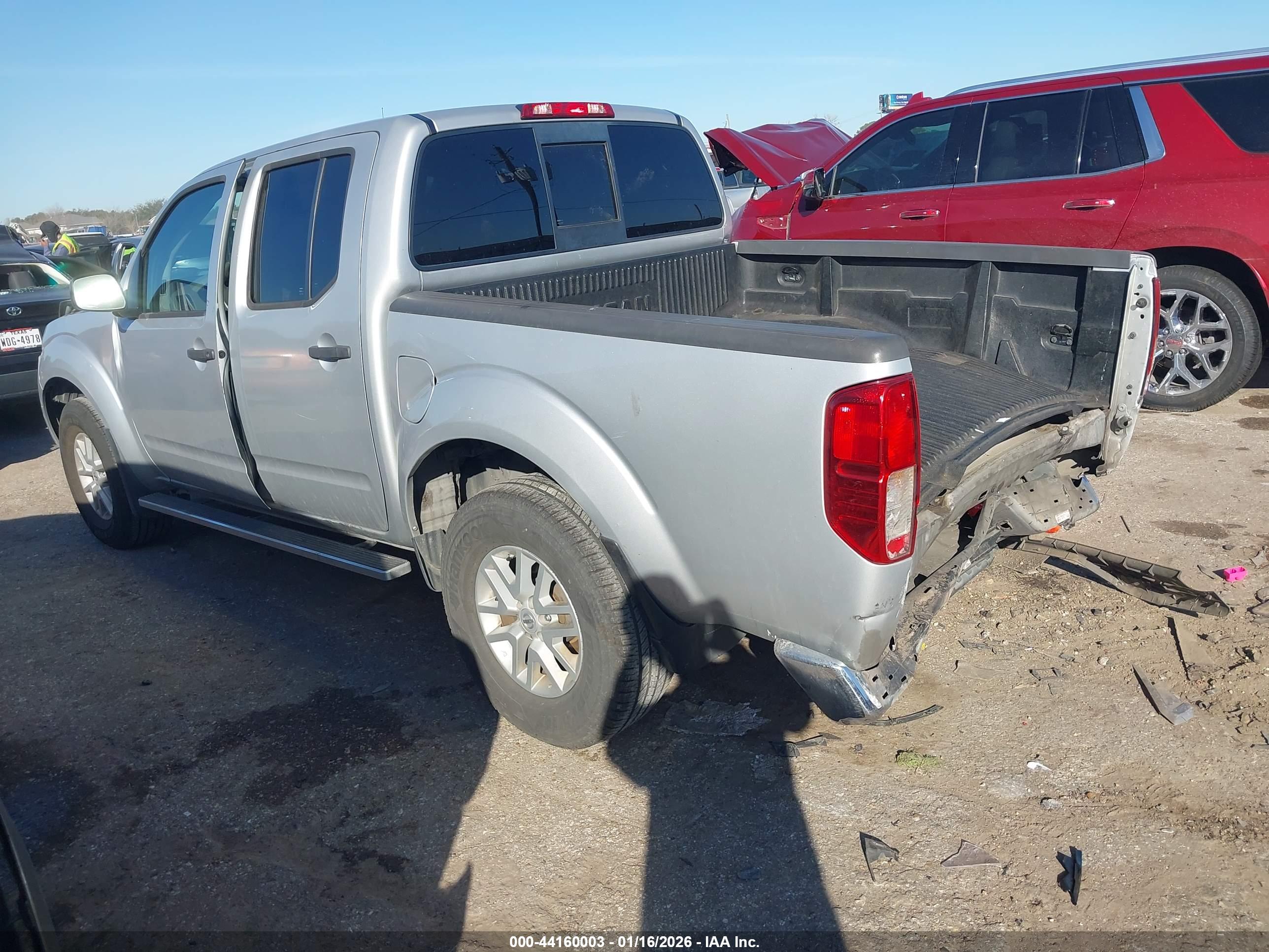 NISSAN FRONTIER image 3