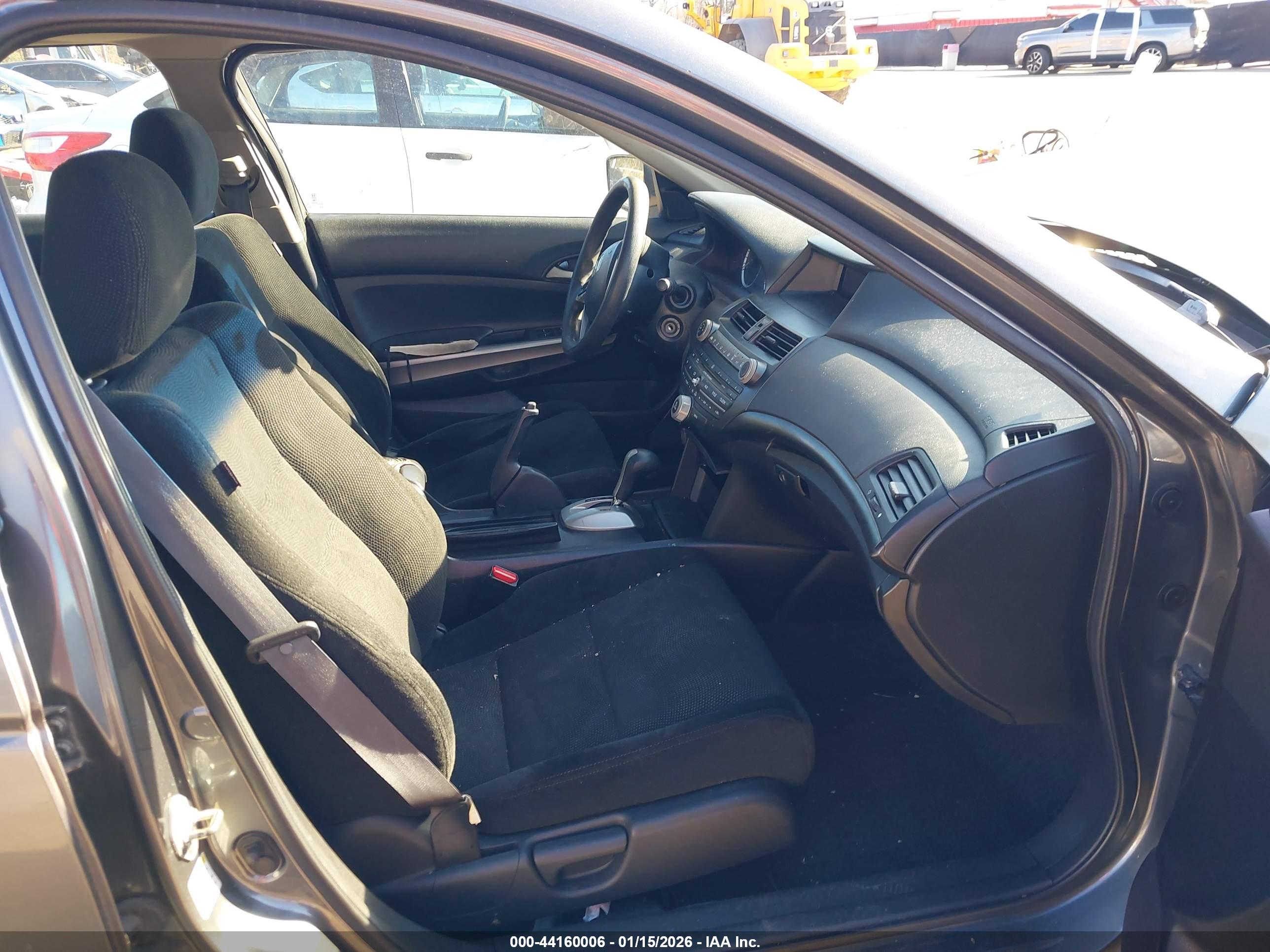 HONDA ACCORD image 5