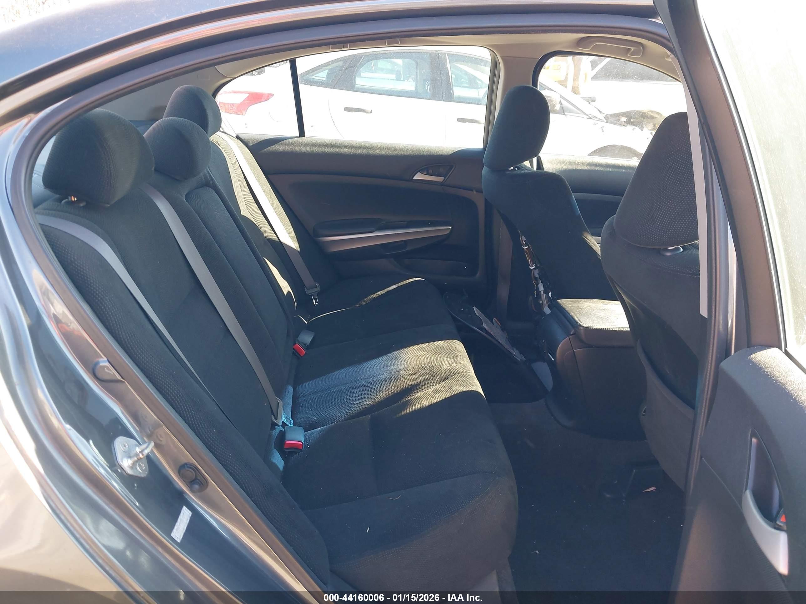HONDA ACCORD image 8