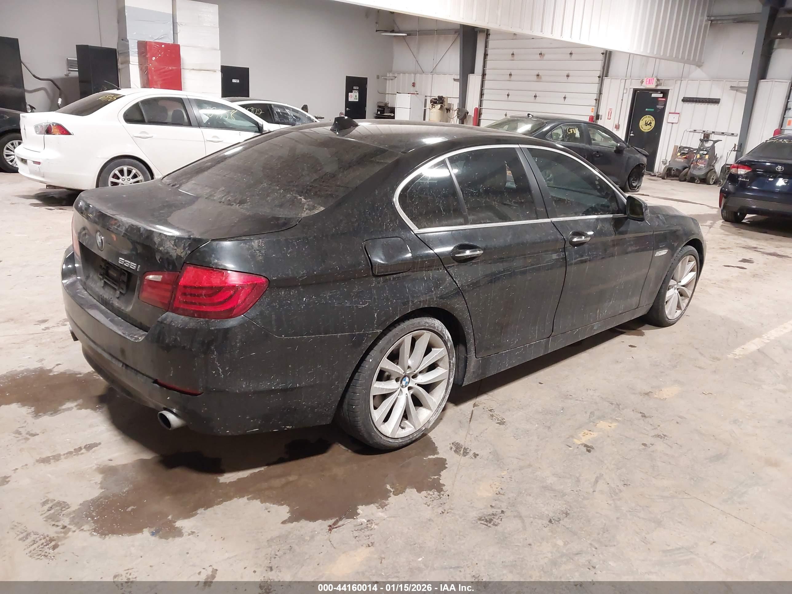 BMW 535I image 4