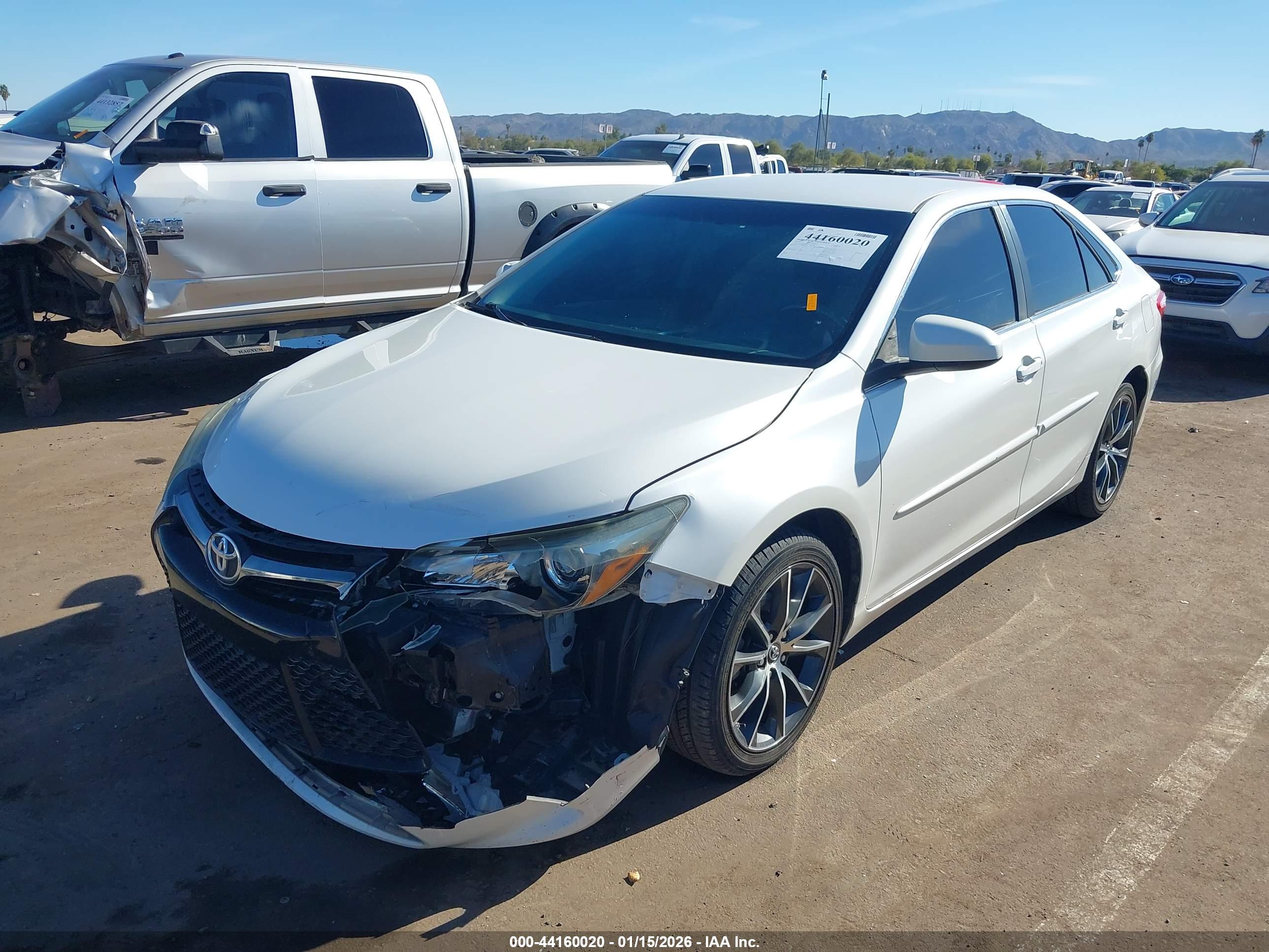 TOYOTA CAMRY image 6