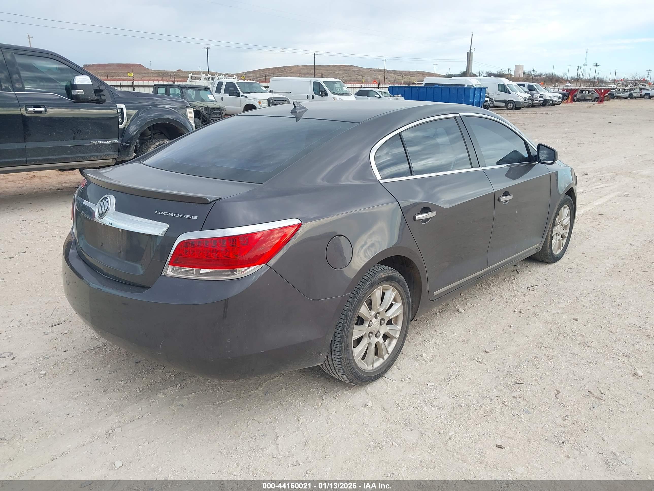 BUICK LACROSSE image 4