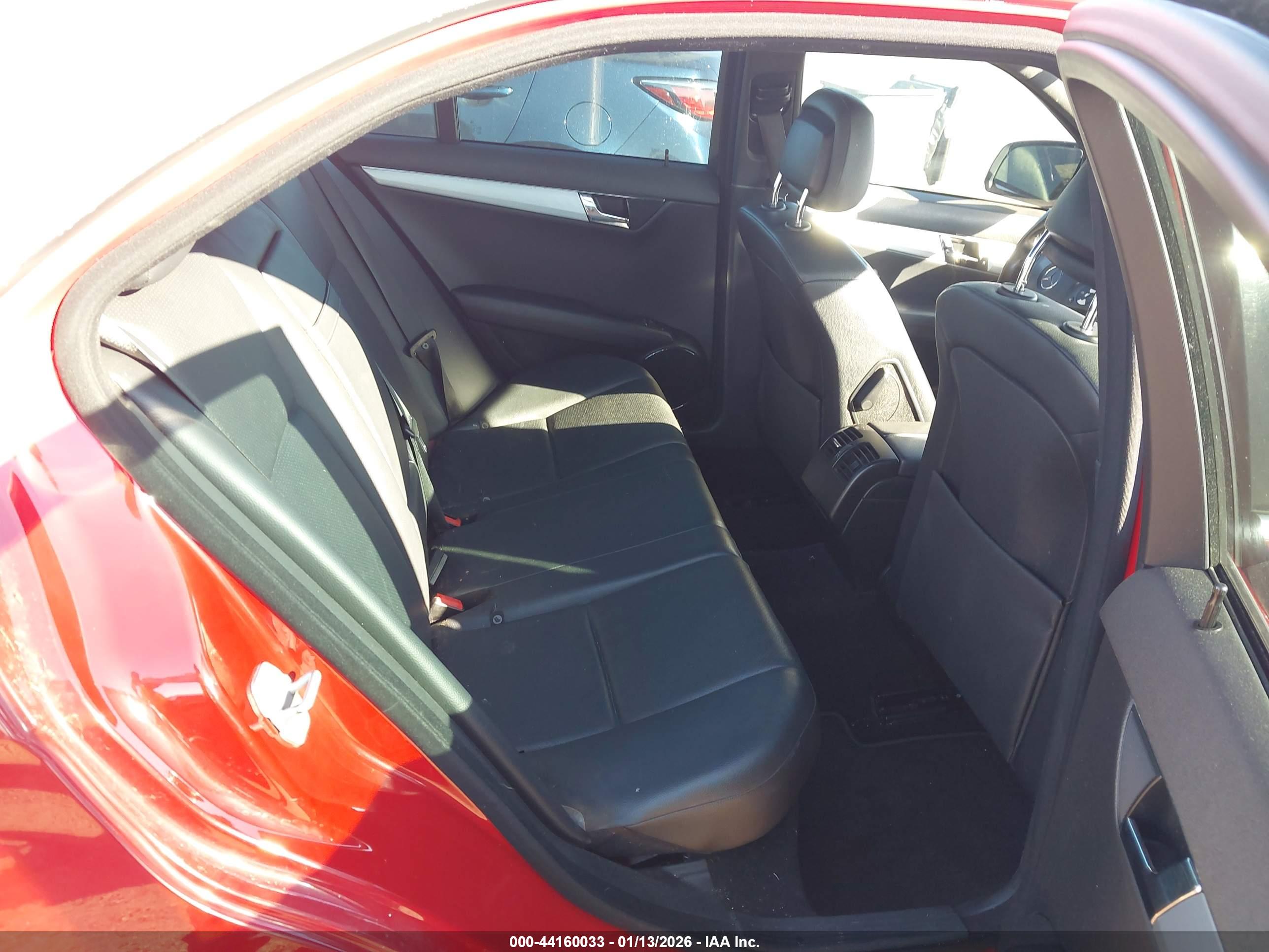 MERCEDES-BENZ C image 8