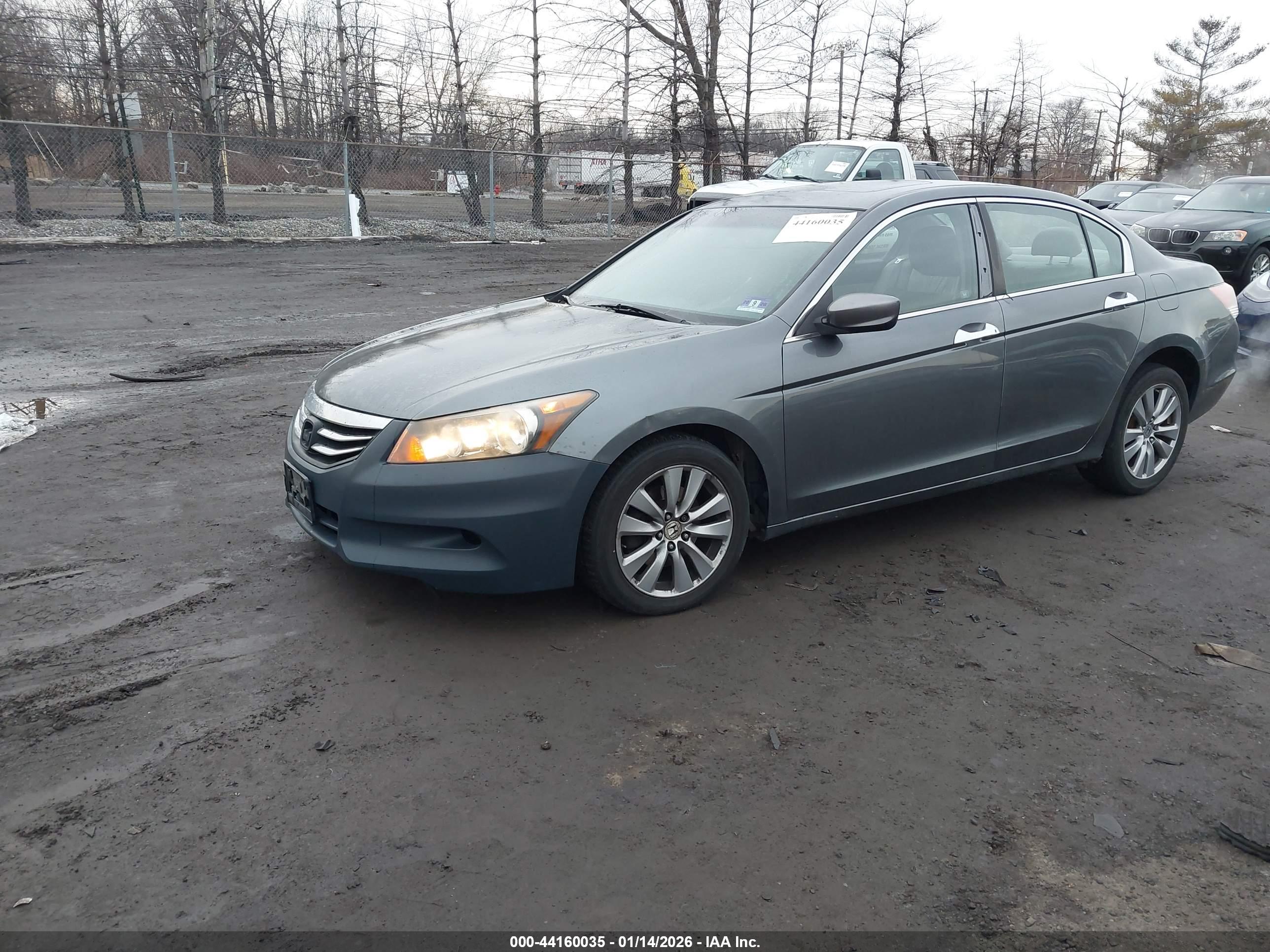 HONDA ACCORD image 2