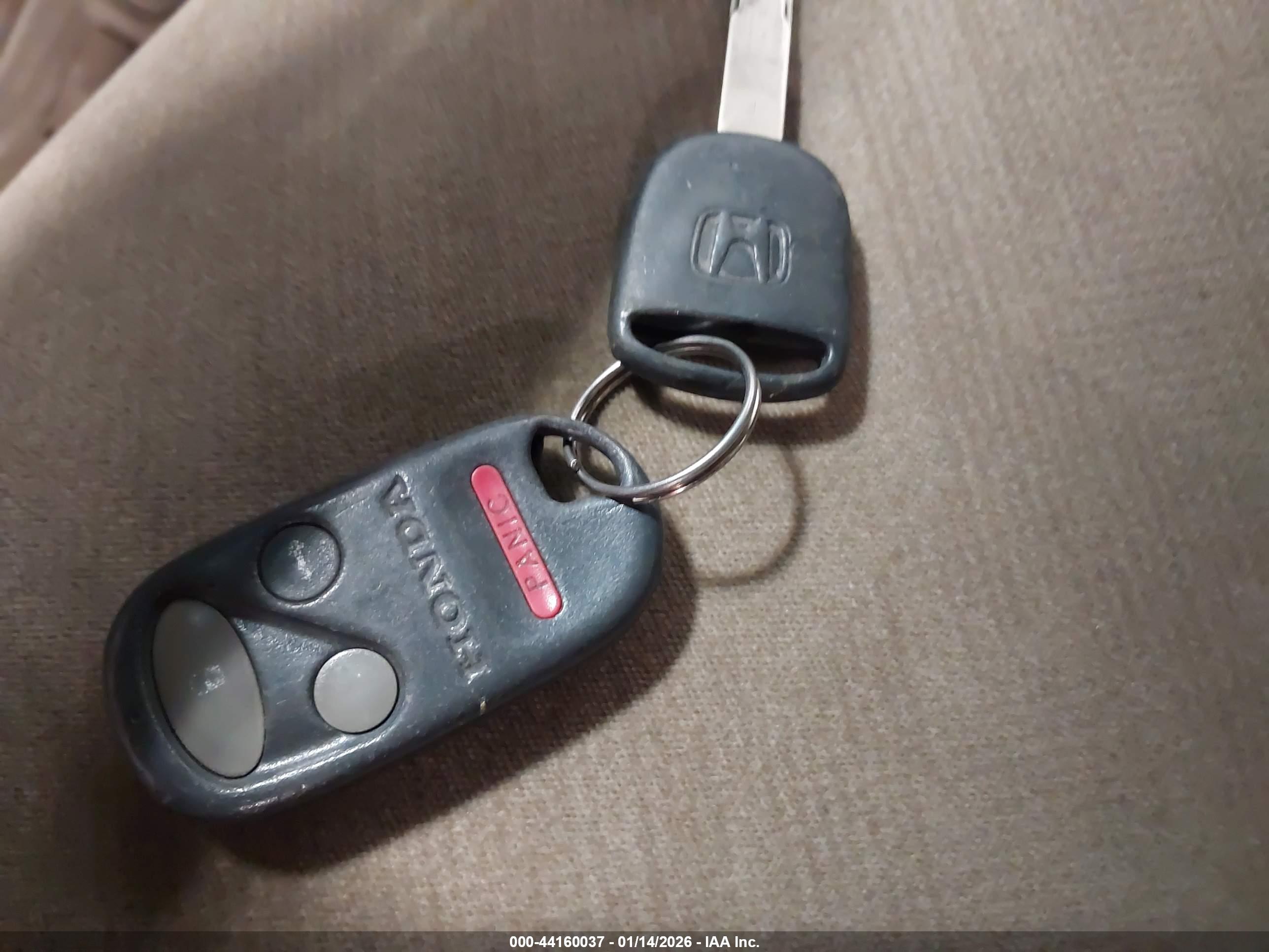 HONDA CR-V image 11