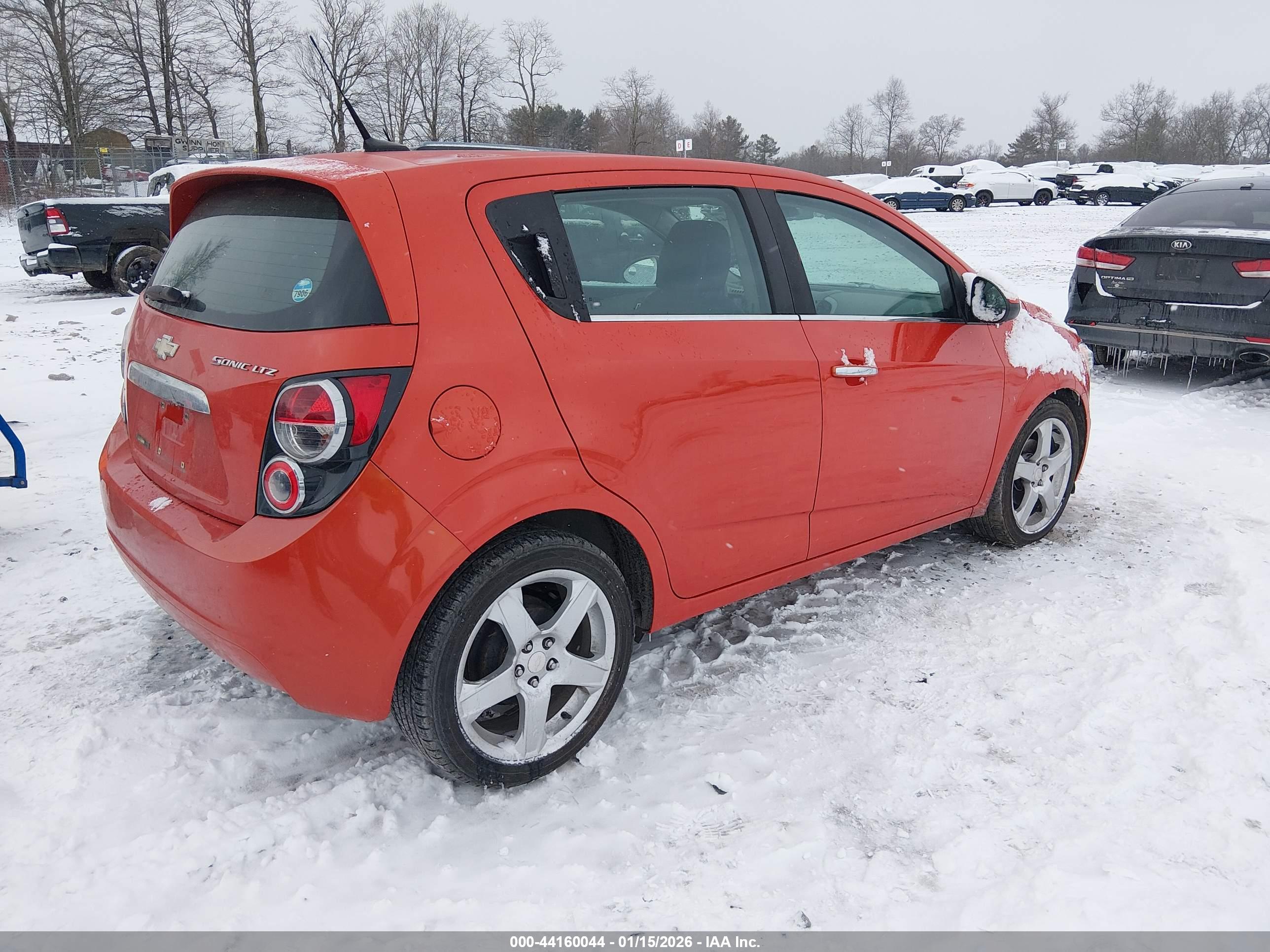 CHEVROLET SONIC image 4