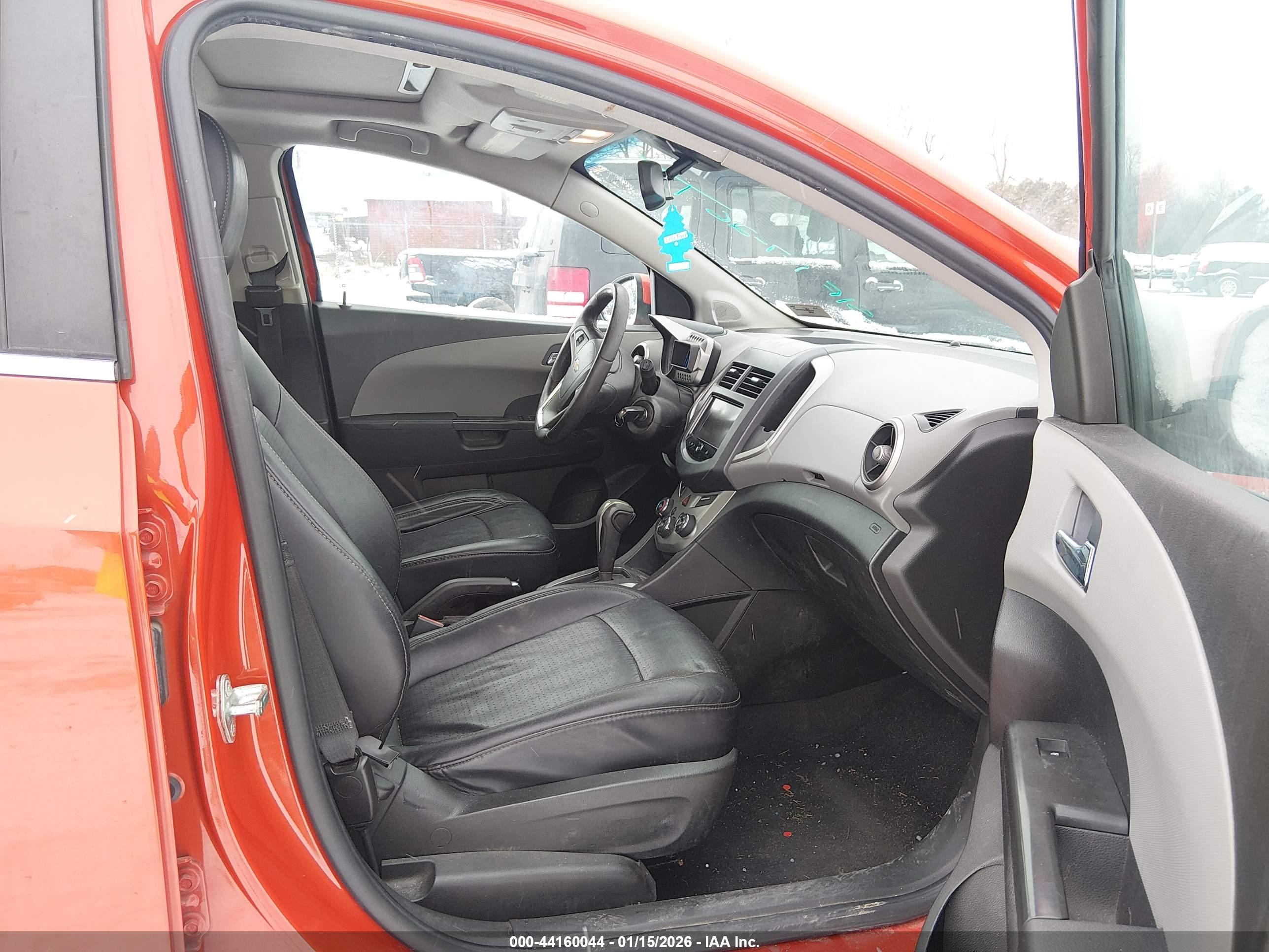 CHEVROLET SONIC image 5