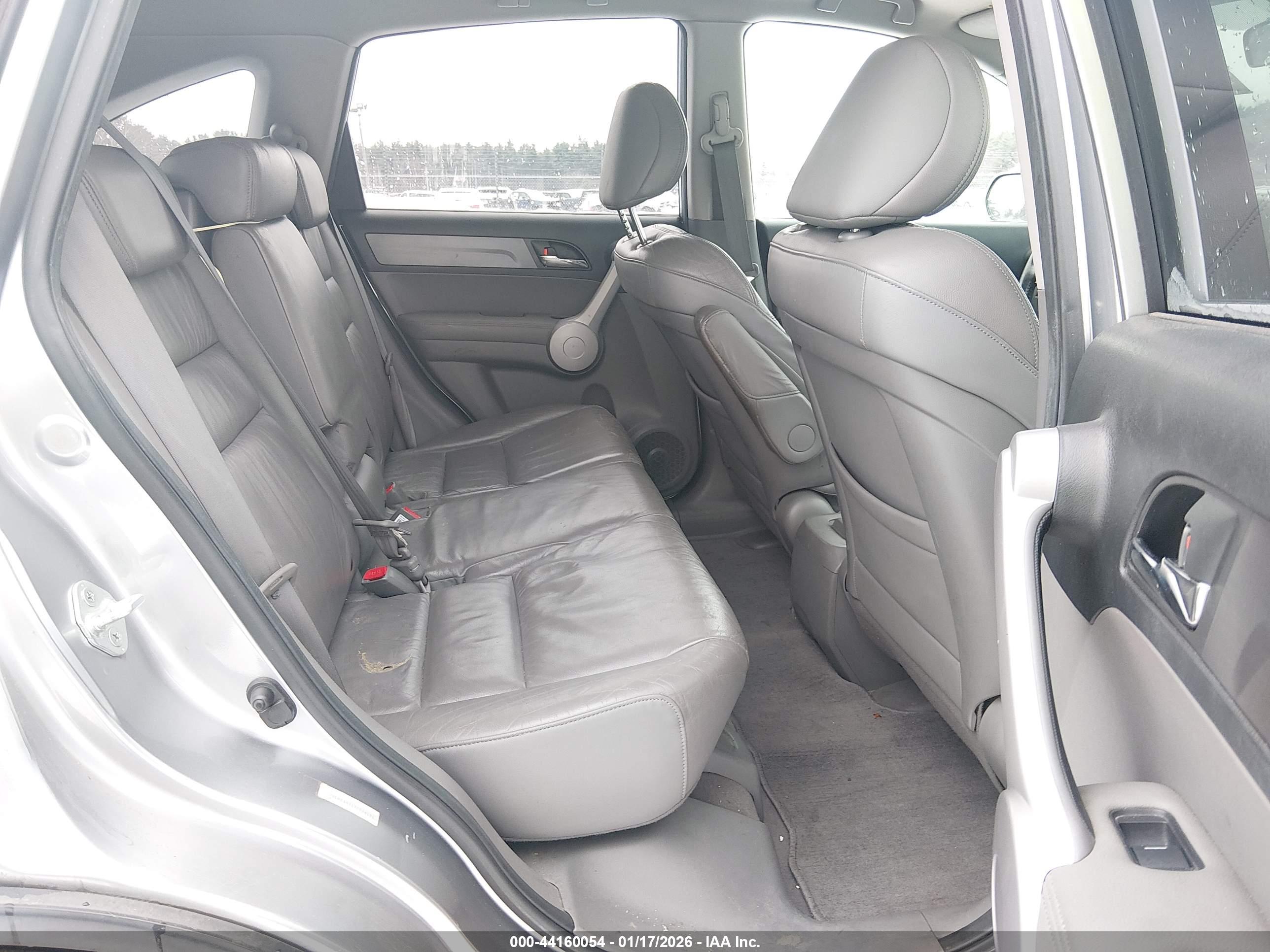 HONDA CR-V image 8