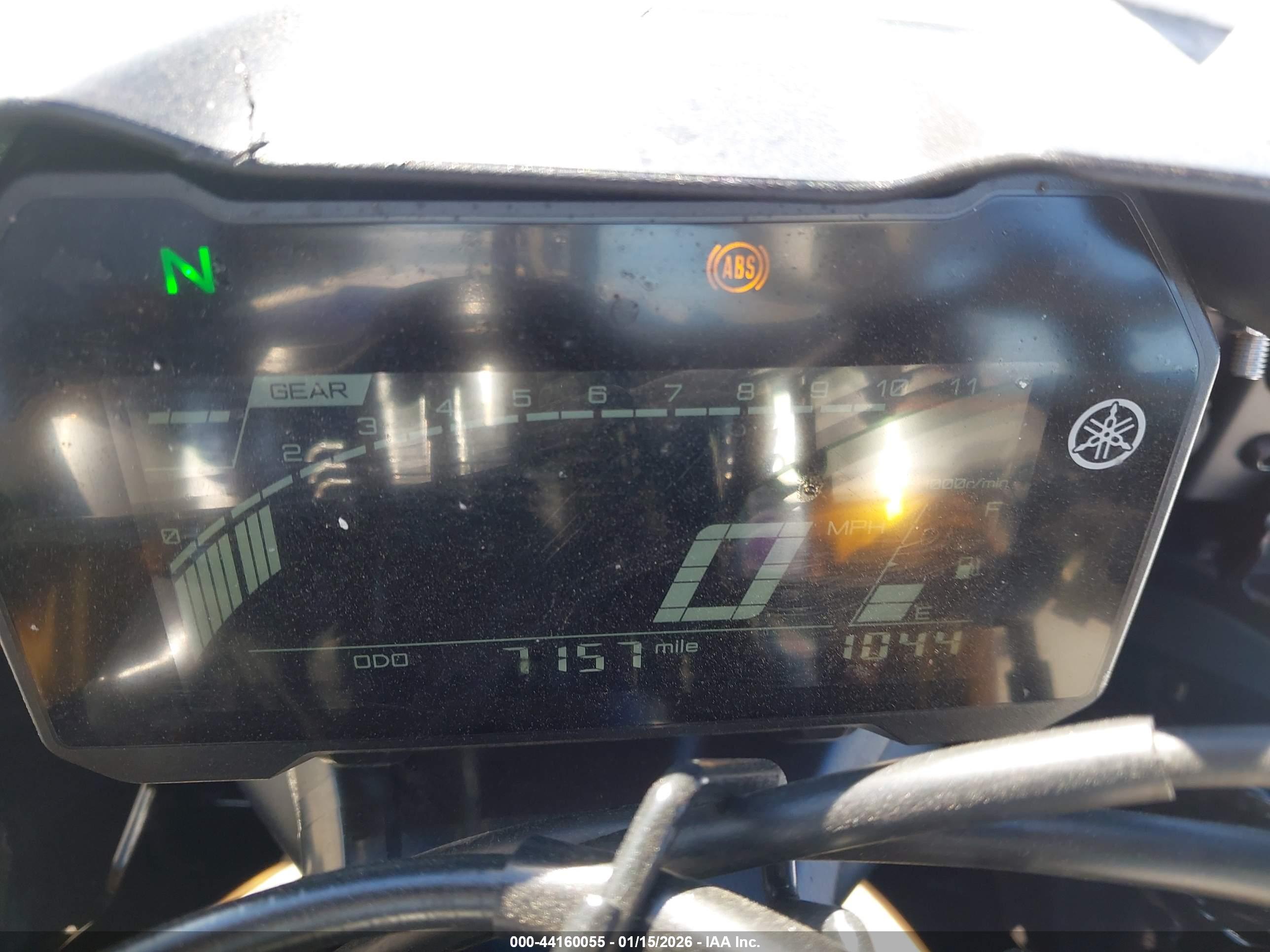 YAMAHA YZFR7 image 7