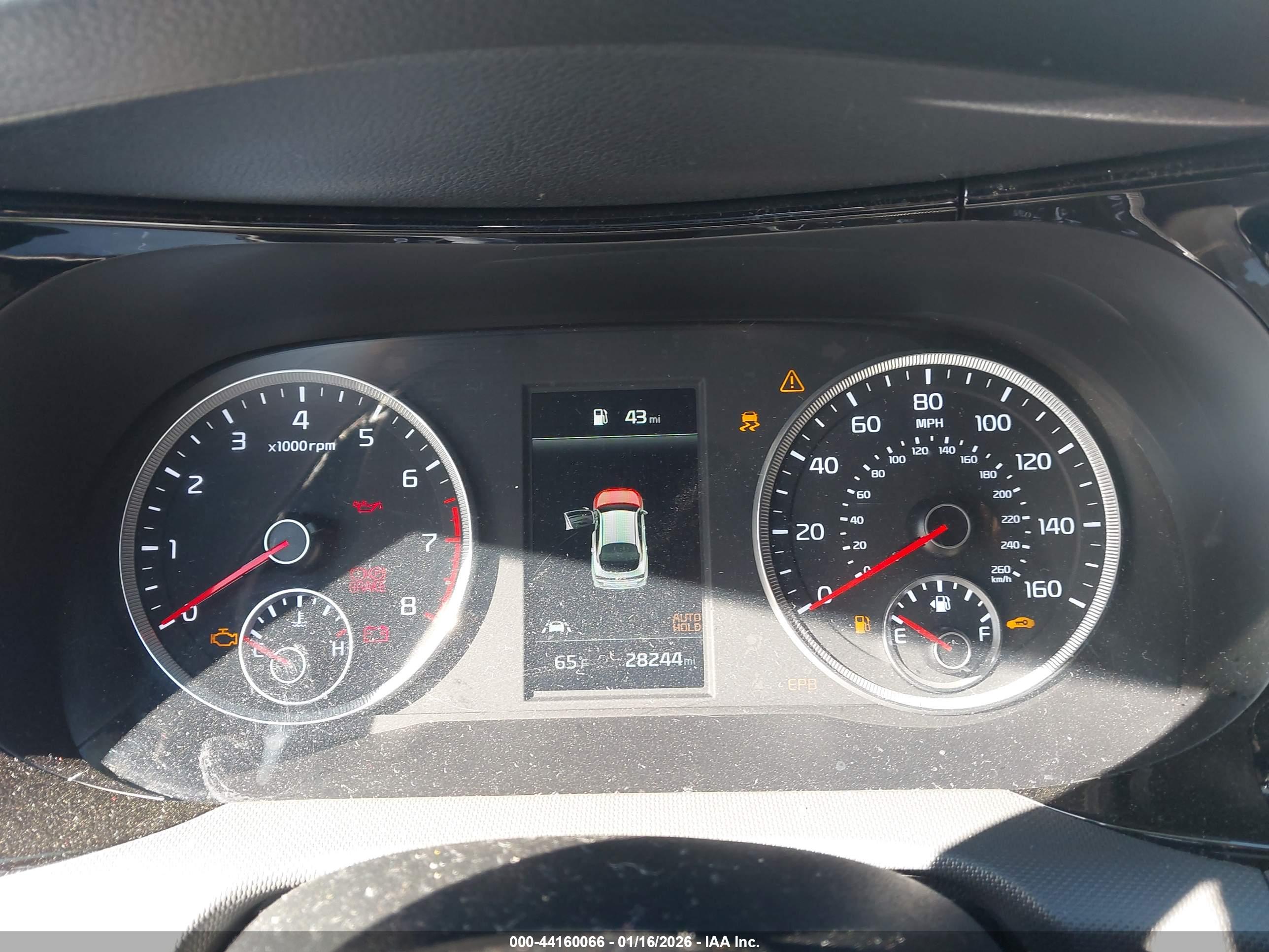 KIA K5 image 7