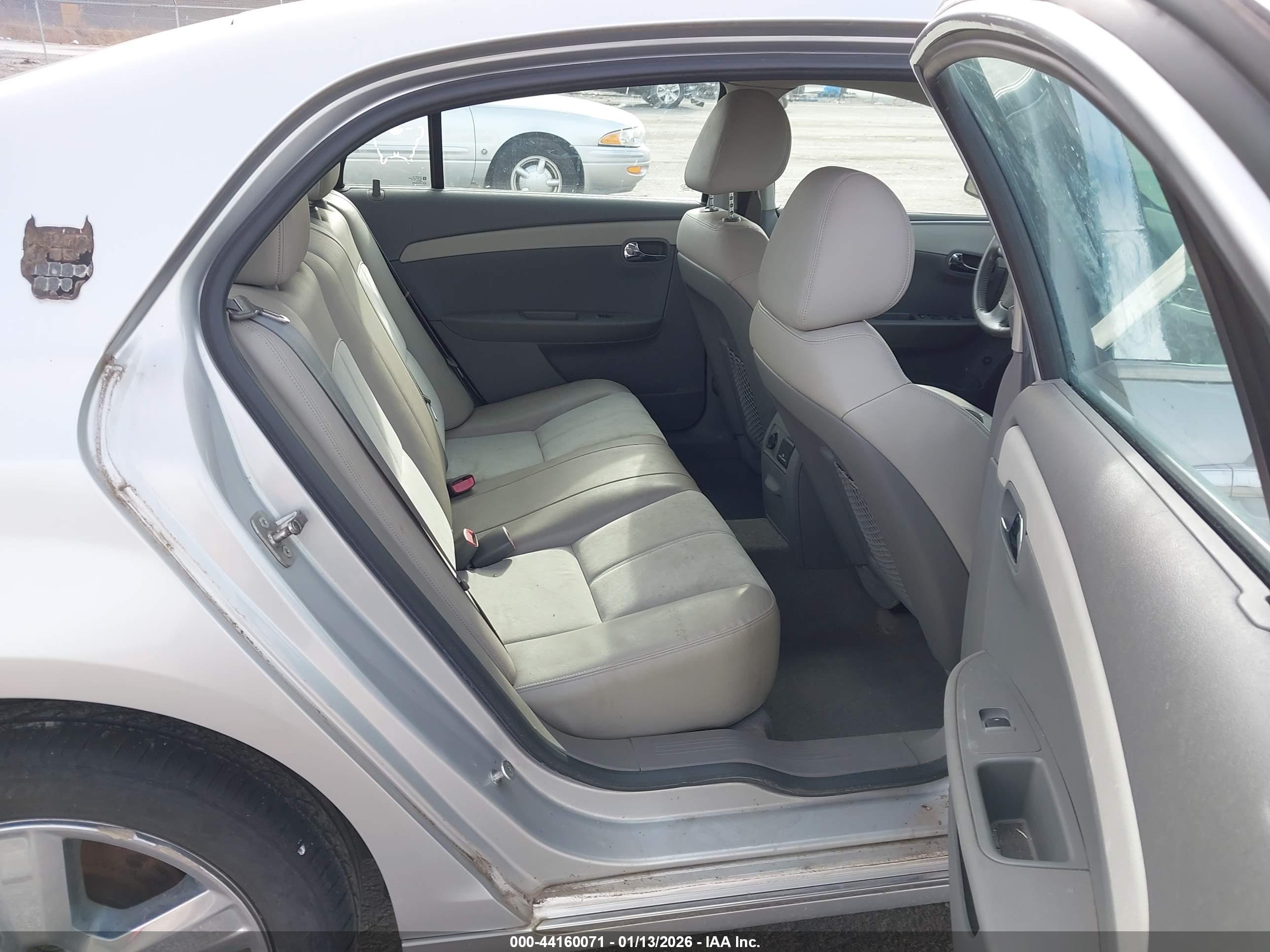 CHEVROLET MALIBU image 8