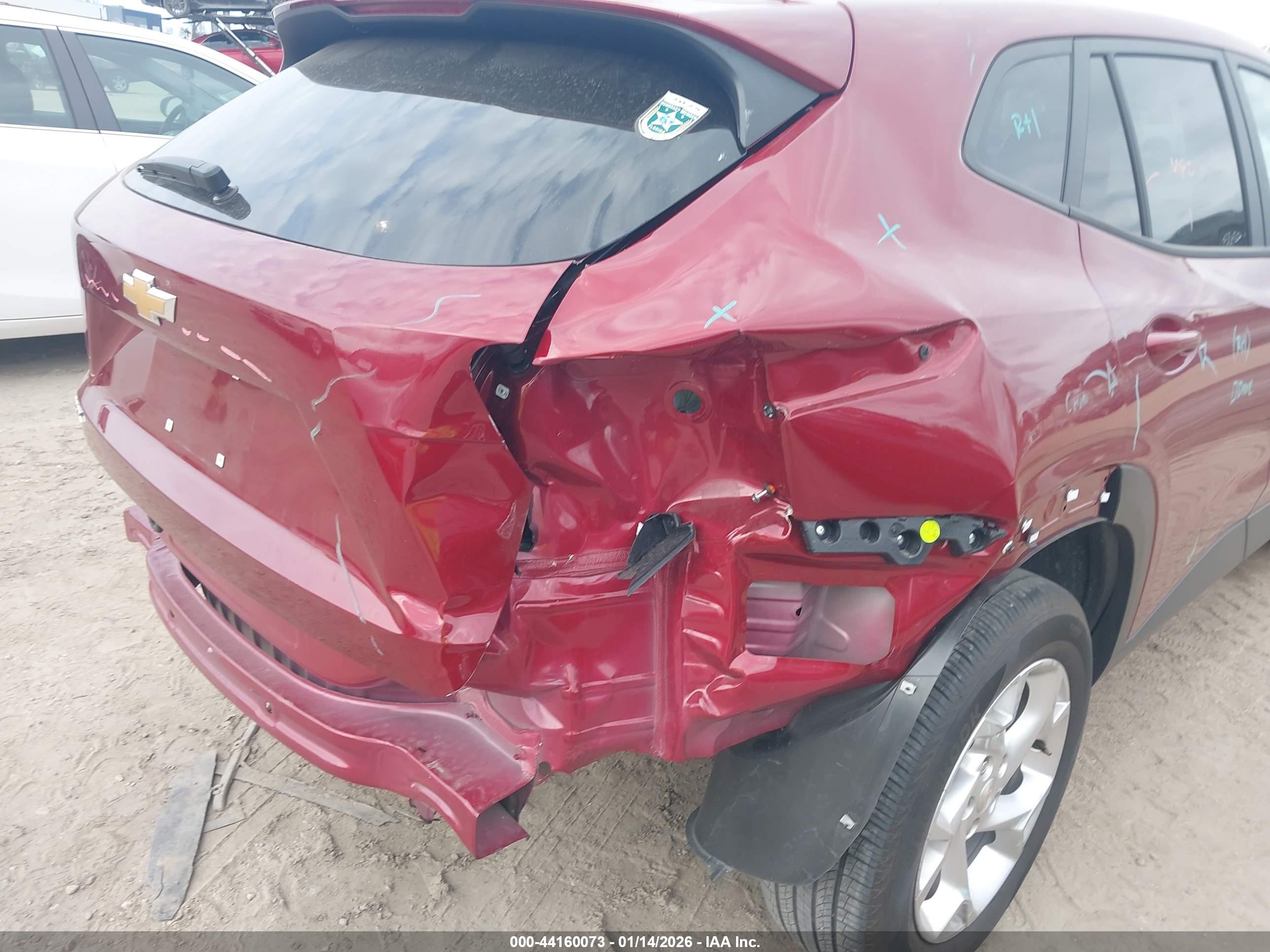 CHEVROLET TRAX image 6