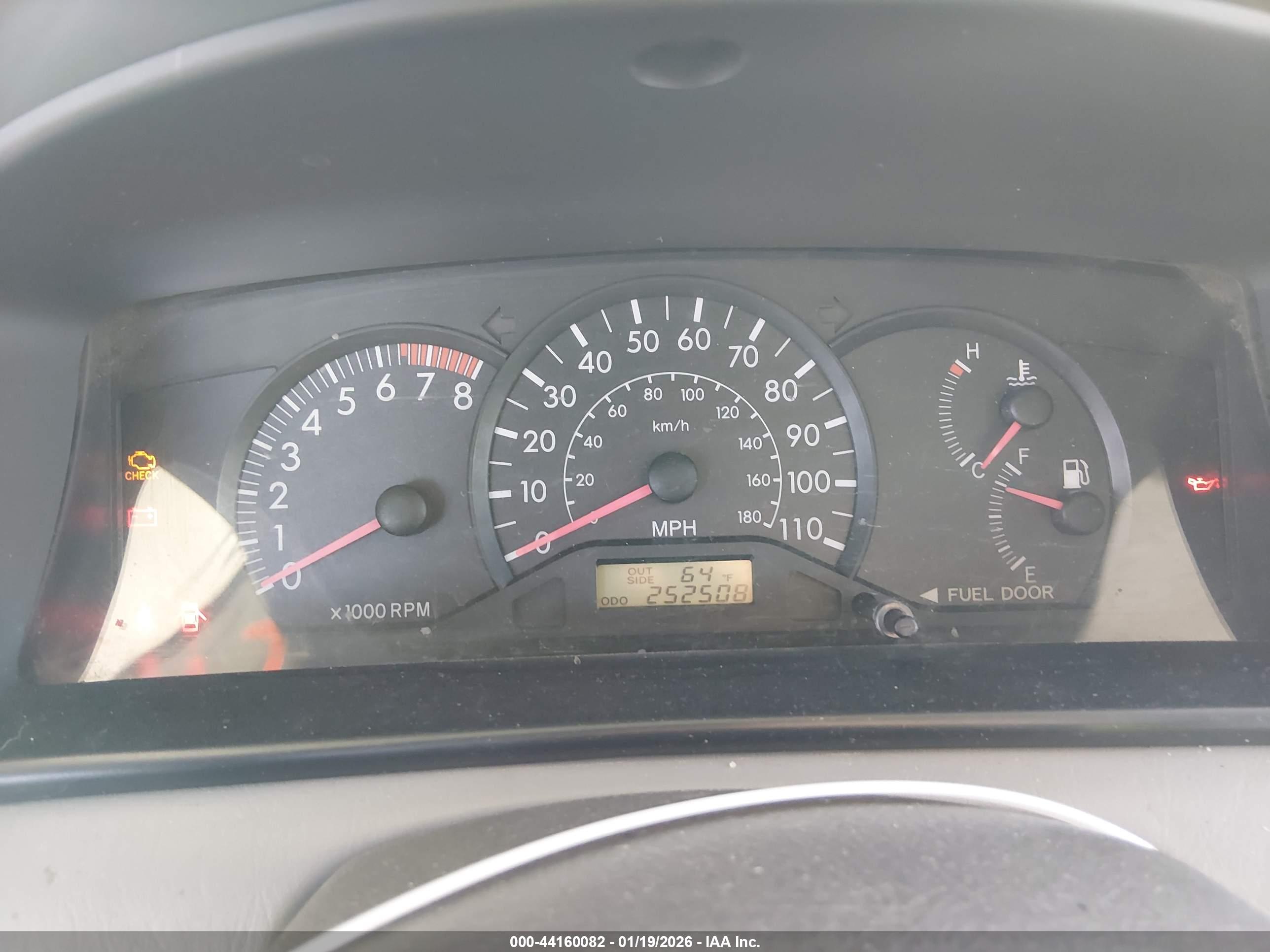 TOYOTA COROLLA image 7