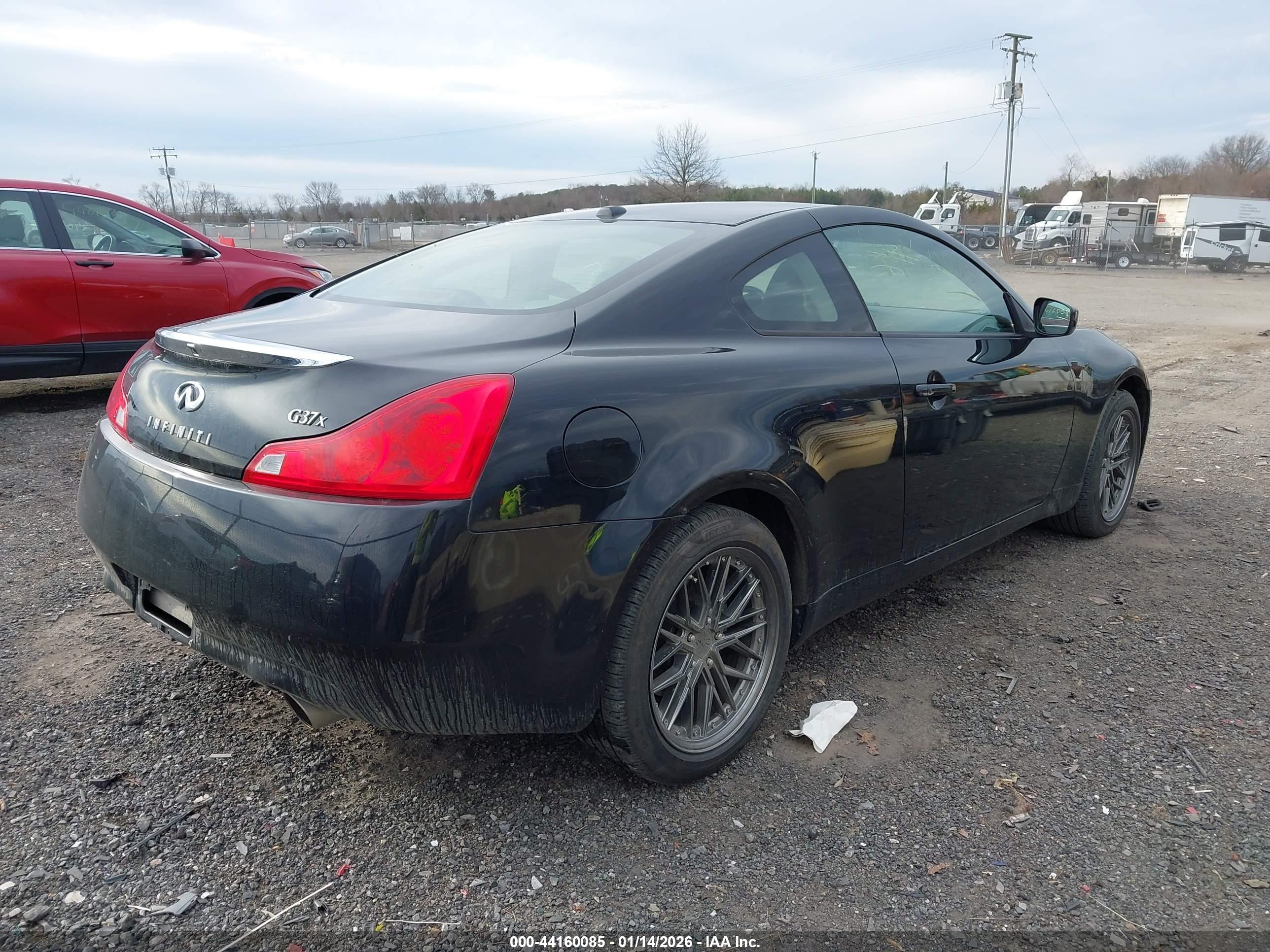 INFINITI G37X image 4
