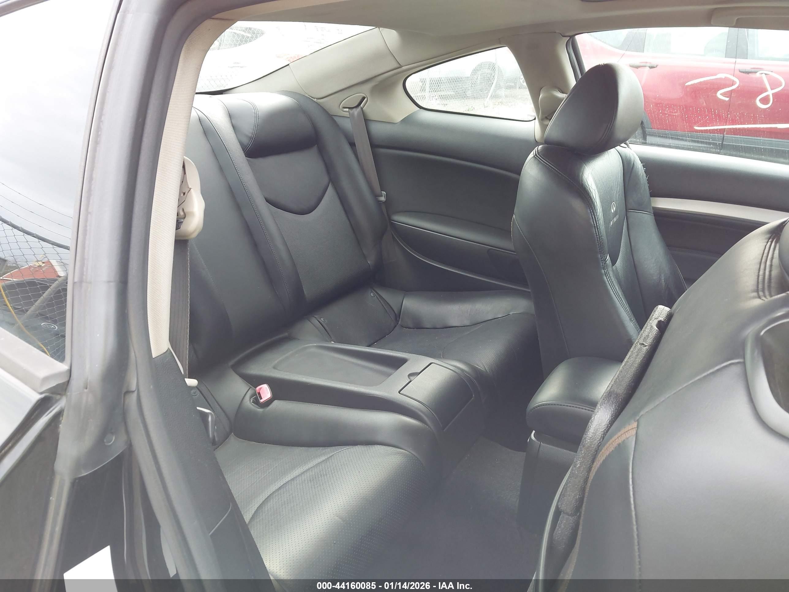 INFINITI G37X image 8