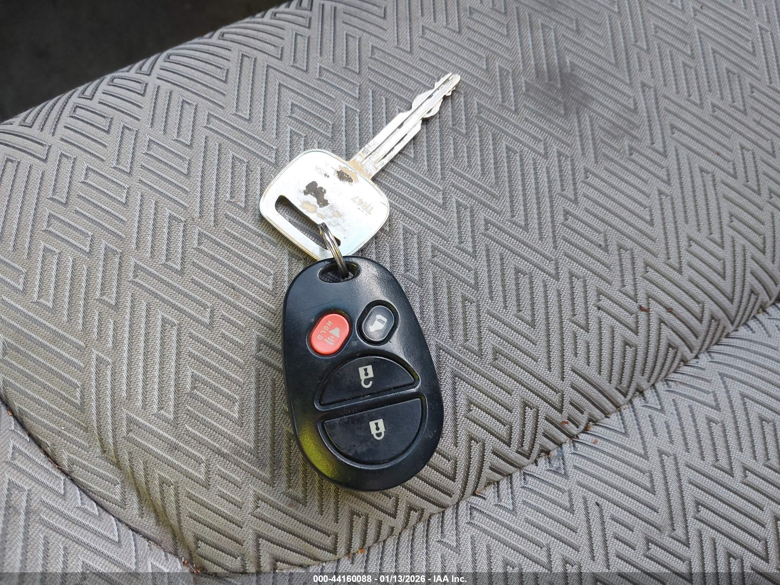 TOYOTA HIGHLANDER image 11