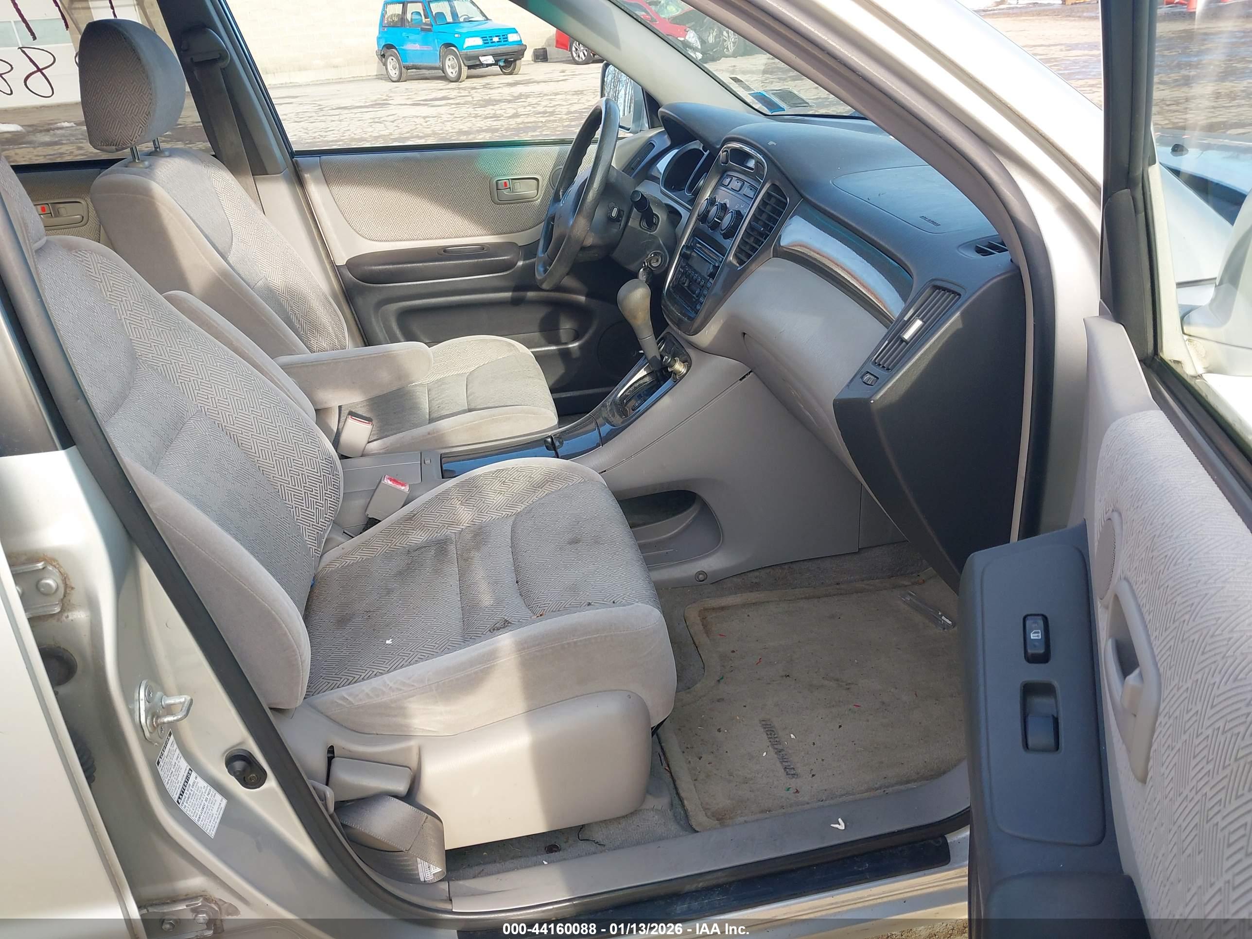TOYOTA HIGHLANDER image 5