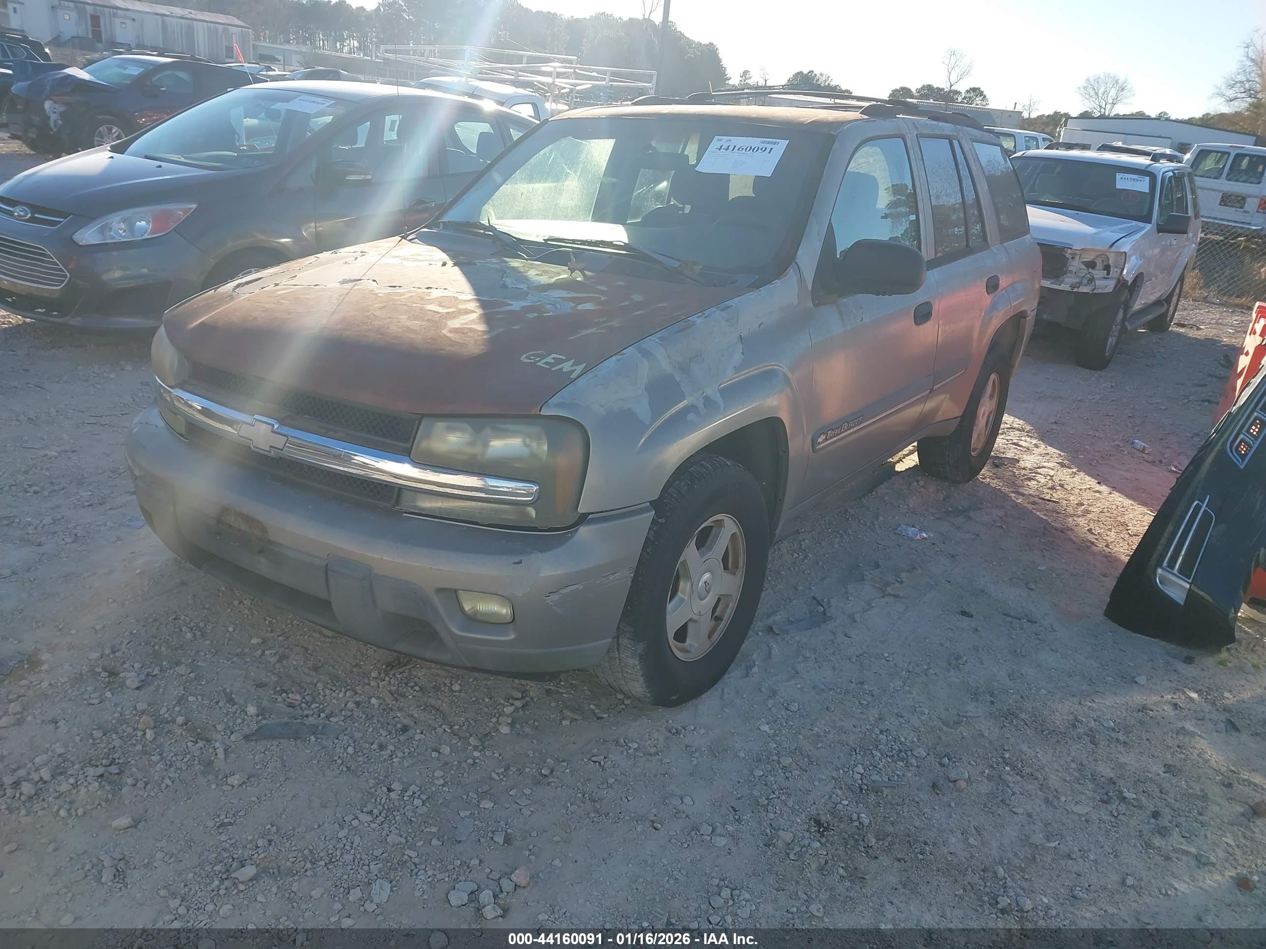 CHEVROLET TRAILBLAZER image 2