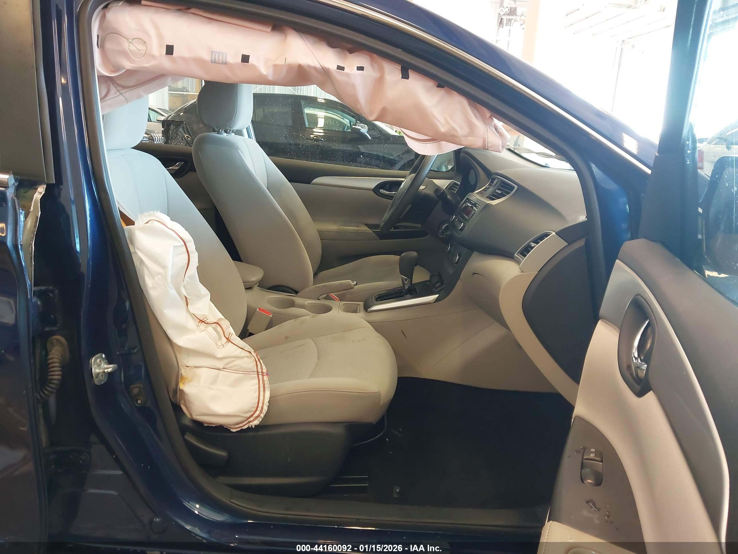 NISSAN SENTRA image 5