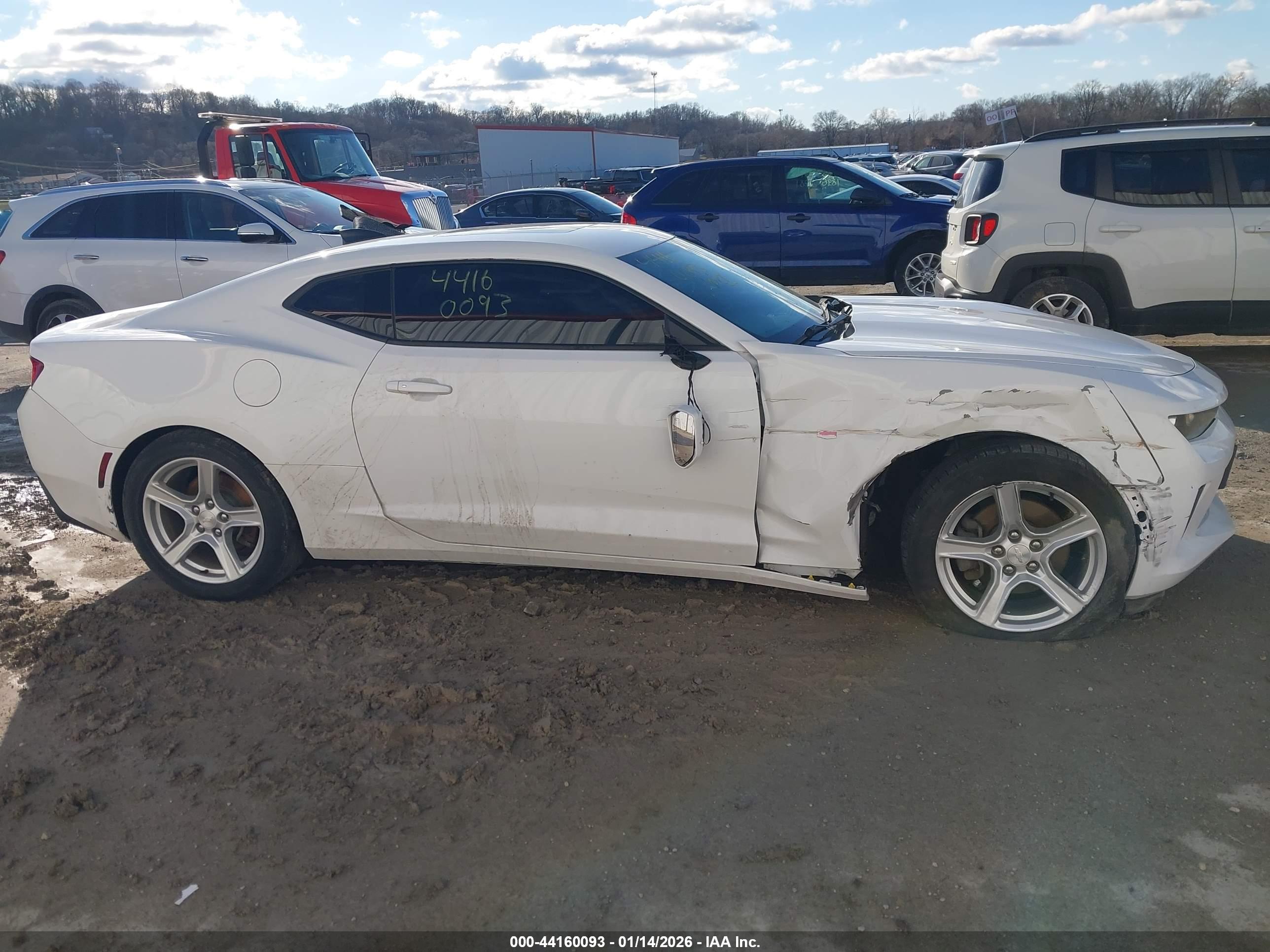 CHEVROLET CAMARO image 6