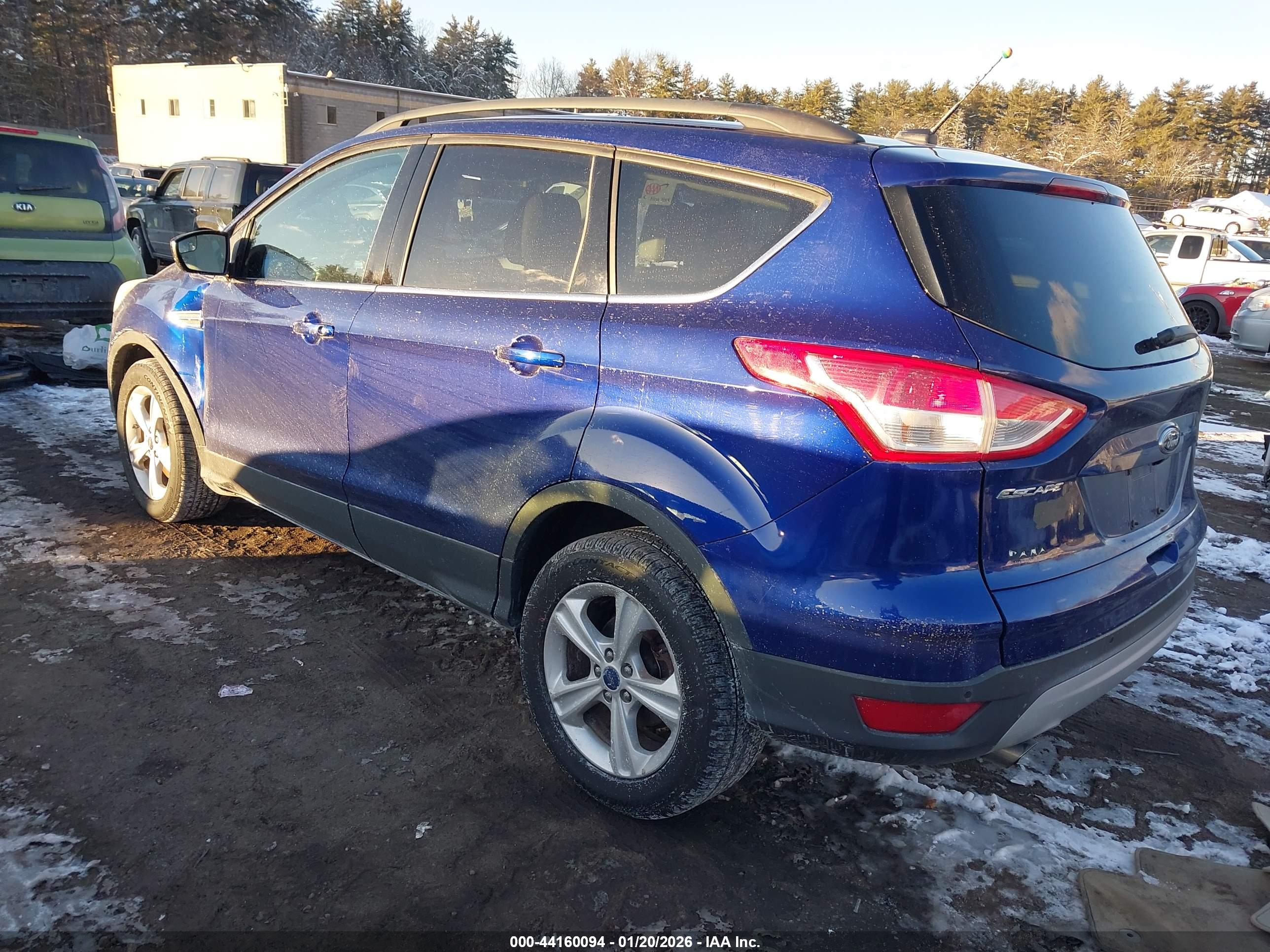 FORD ESCAPE image 3