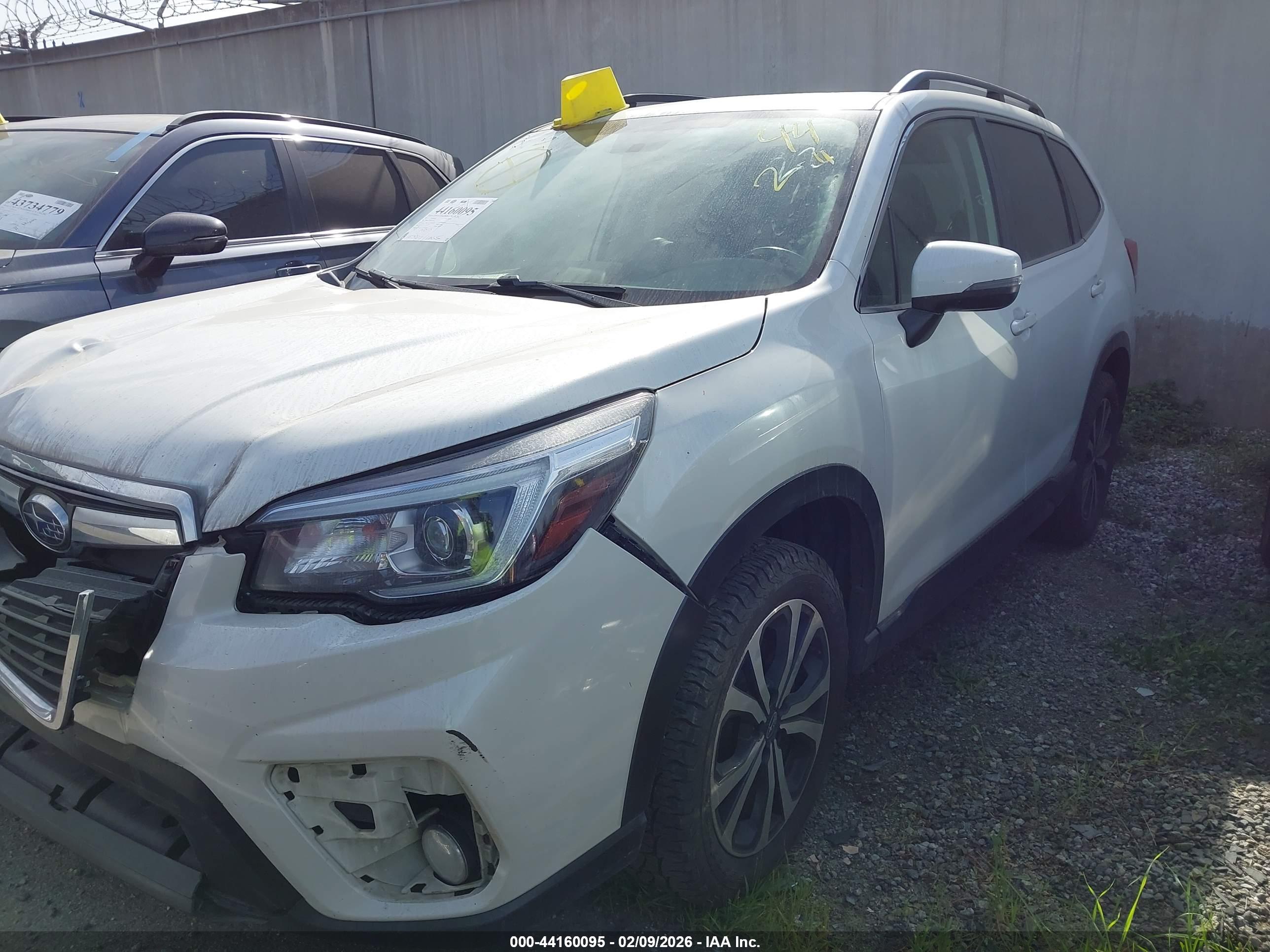 SUBARU FORESTER image 2