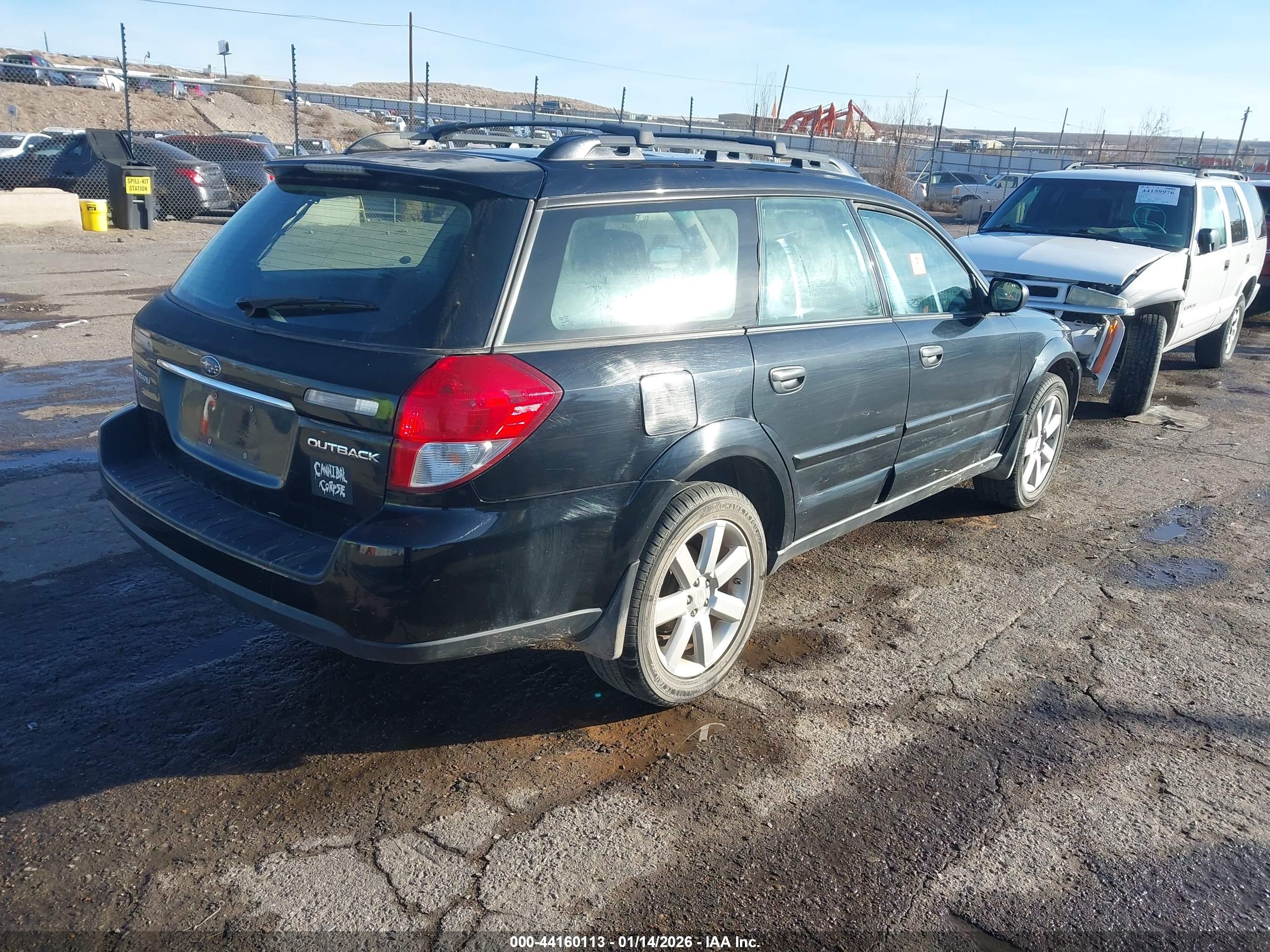 SUBARU OUTBACK image 4
