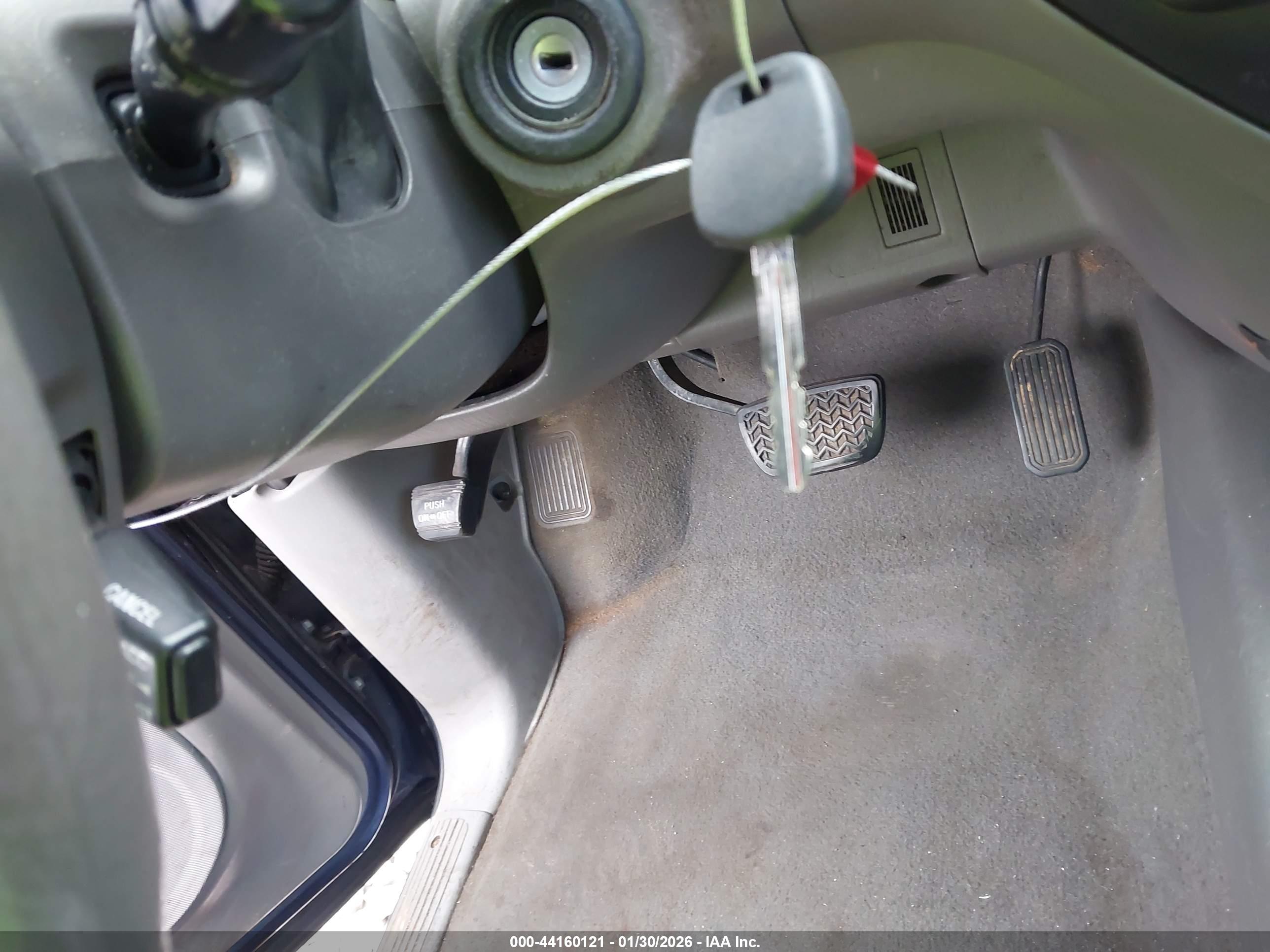 TOYOTA SEQUOIA image 11