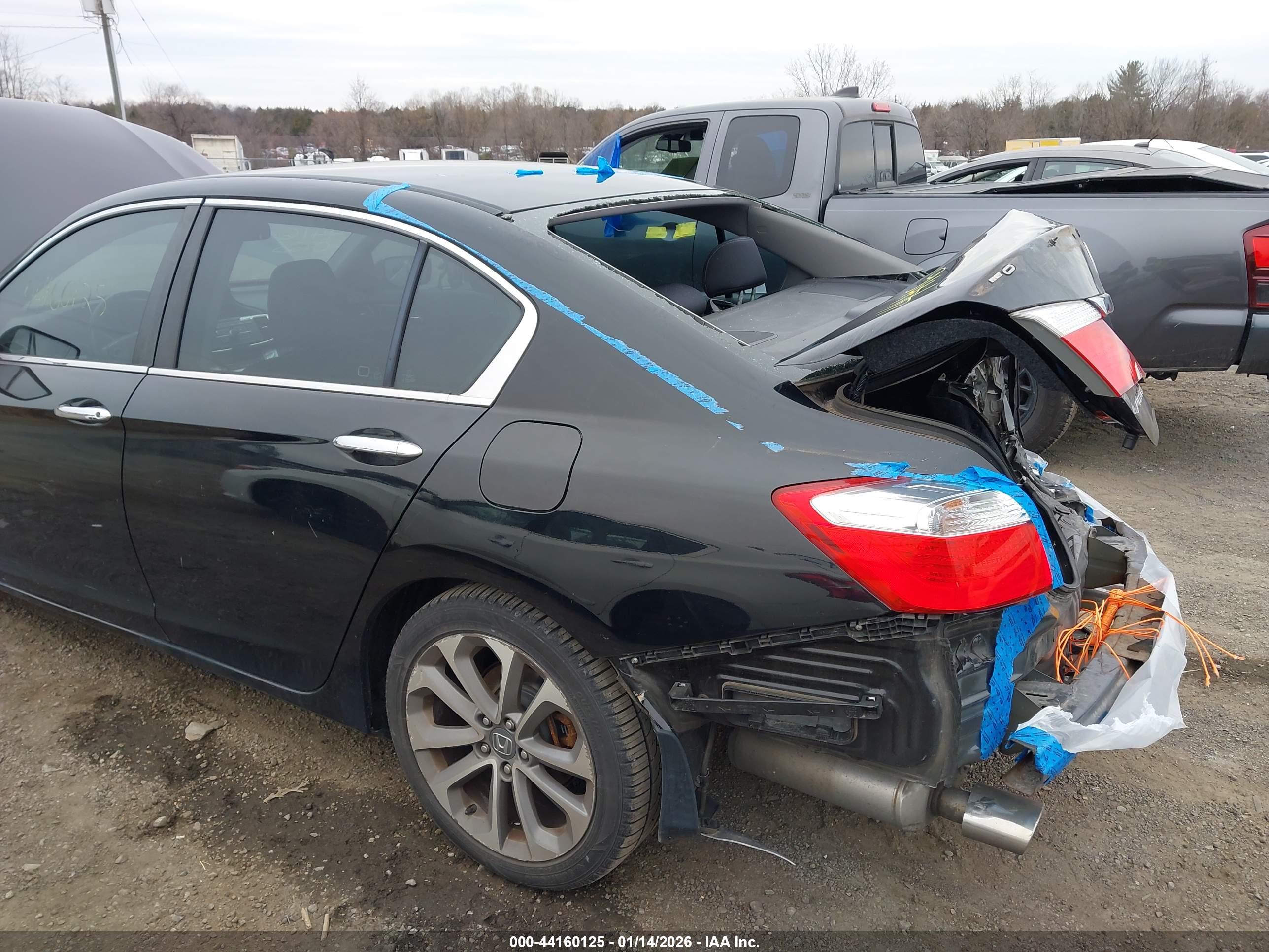 HONDA ACCORD image 6