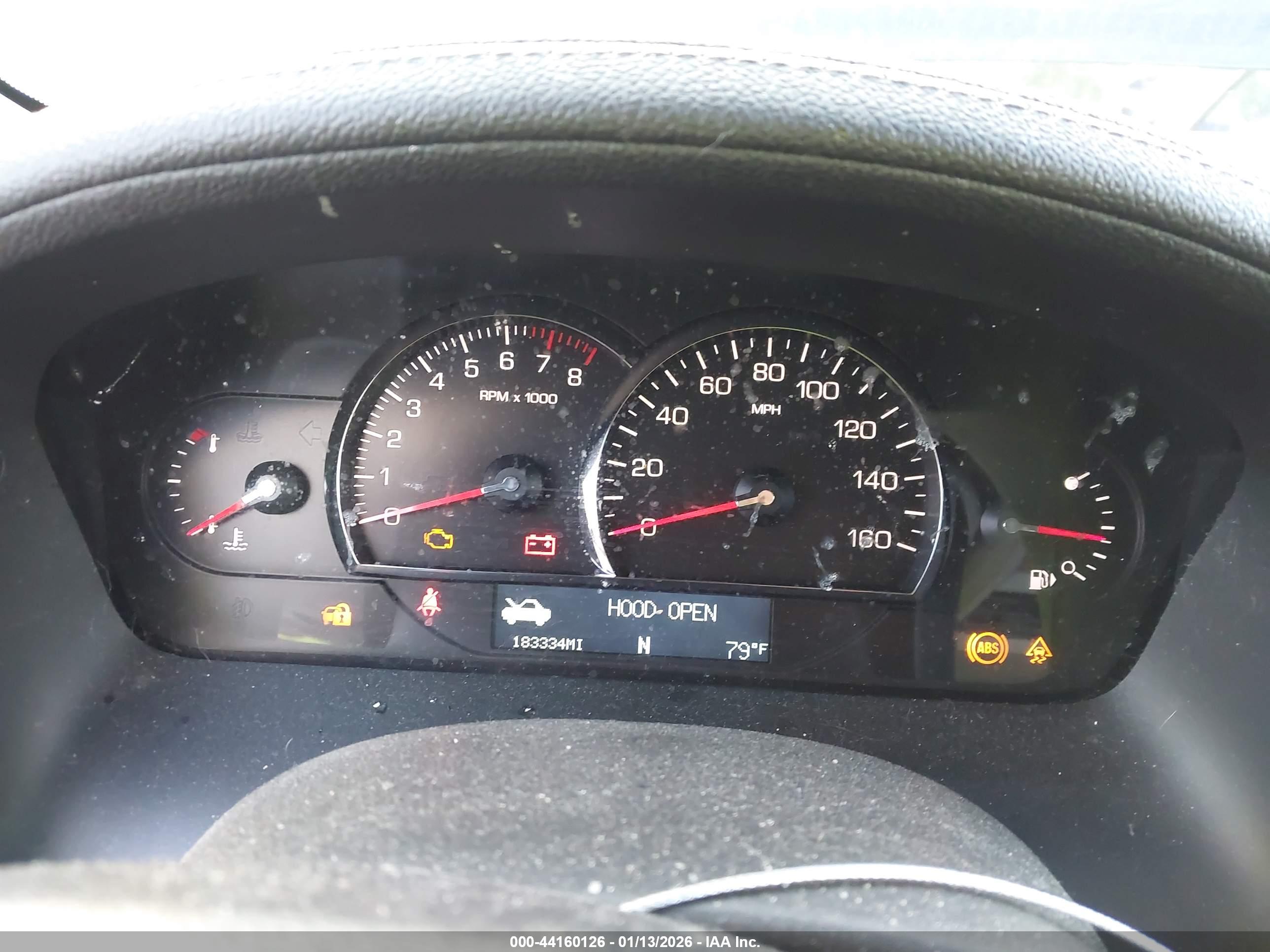CADILLAC SRX image 7