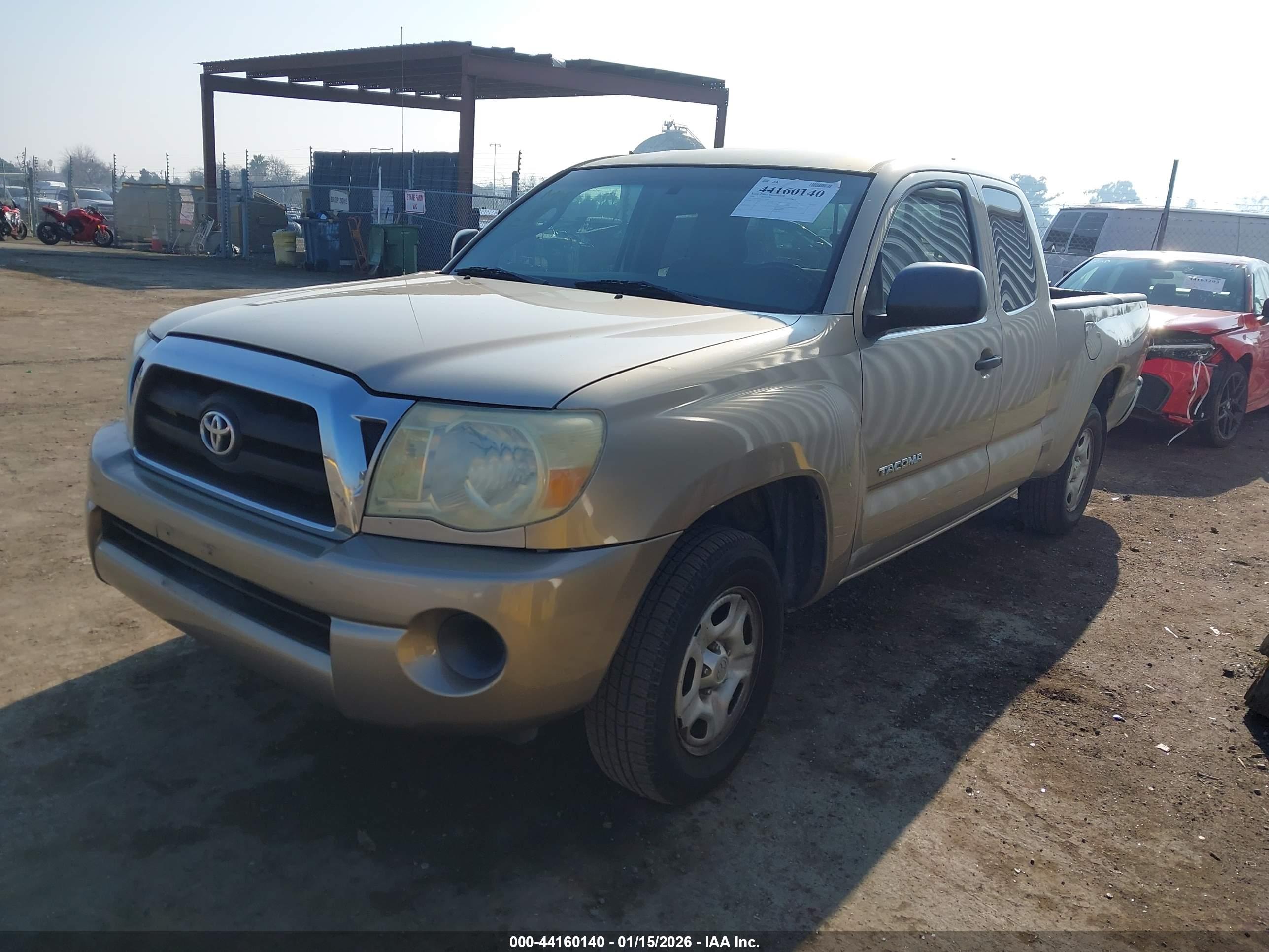 TOYOTA TACOMA image 2