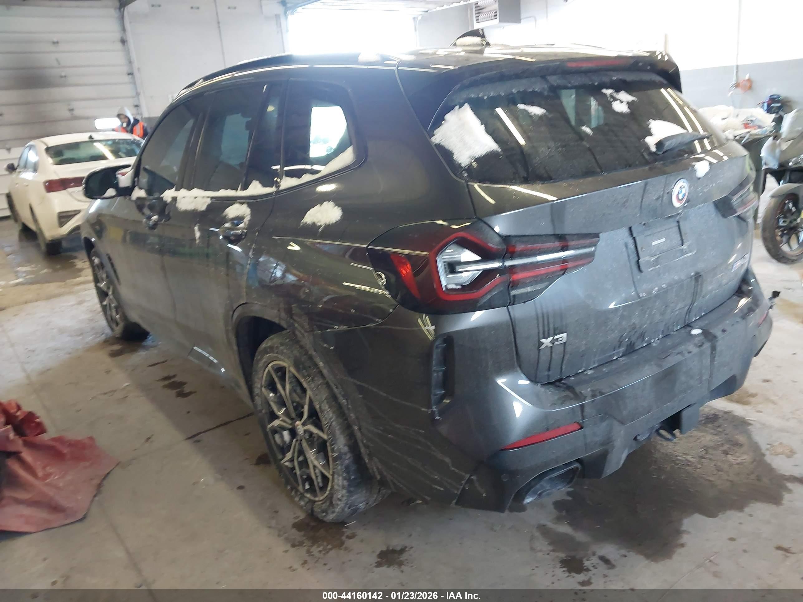 BMW X3 image 3