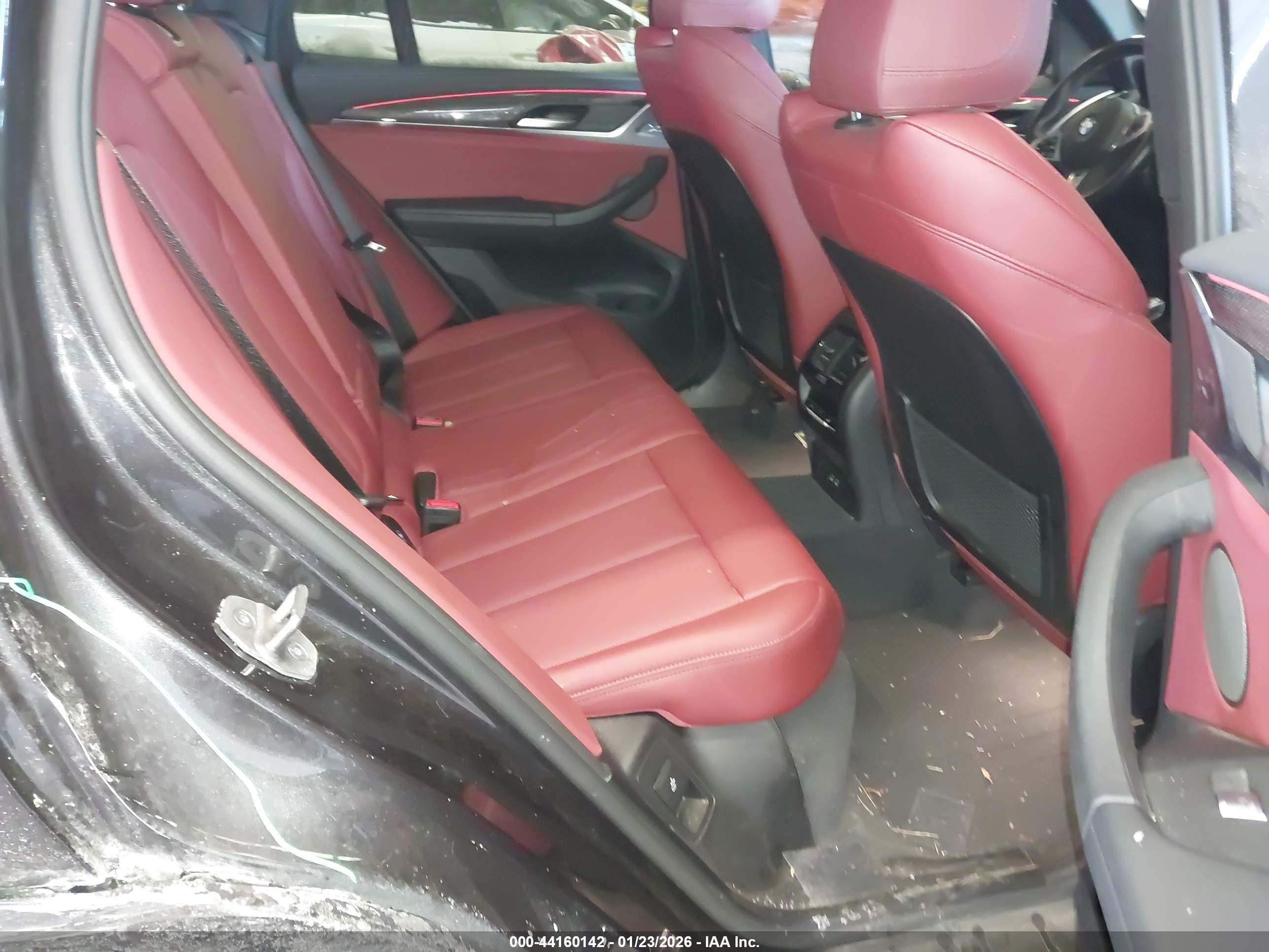 BMW X3 image 8