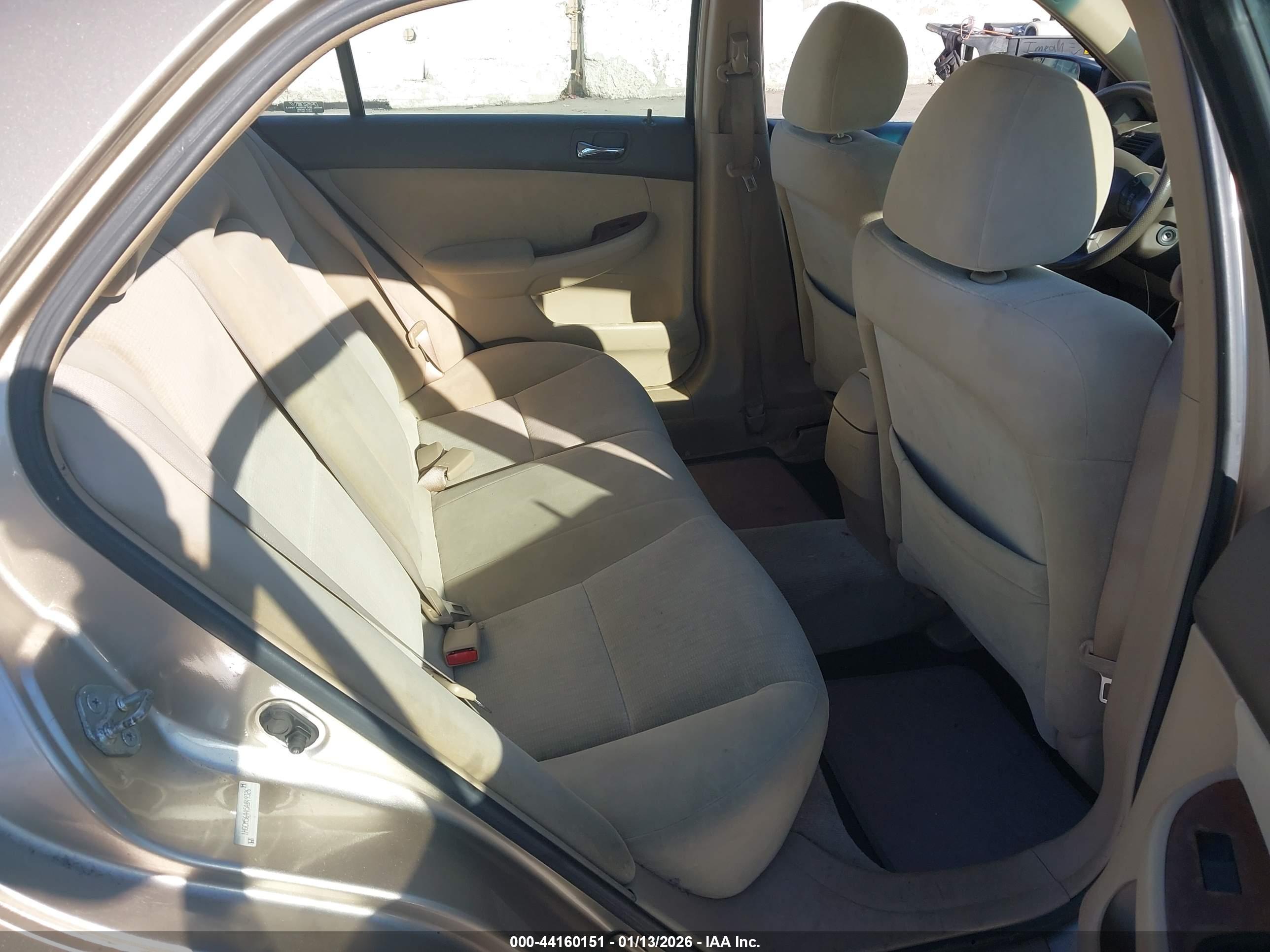 HONDA ACCORD image 8