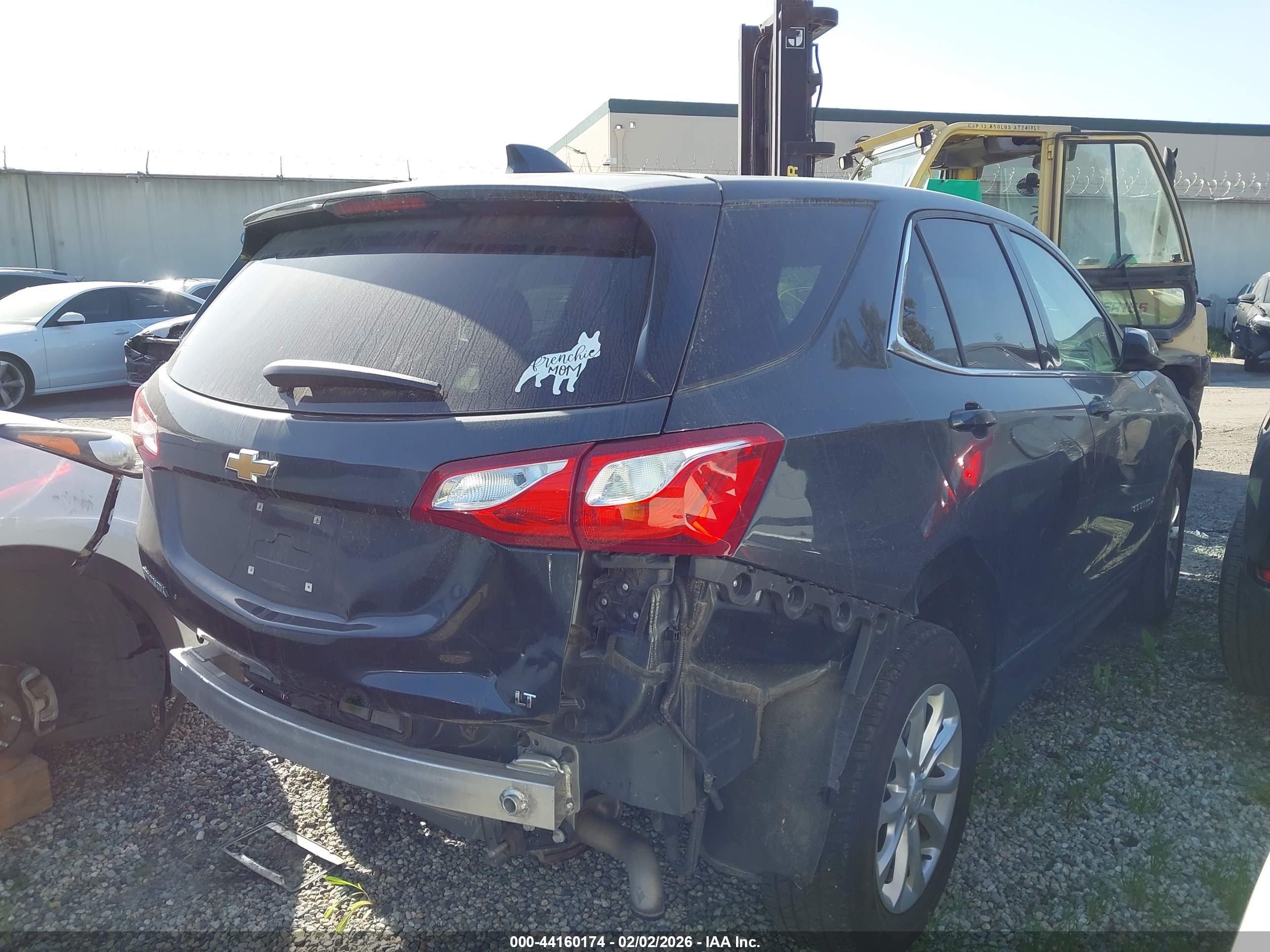 CHEVROLET EQUINOX image 4