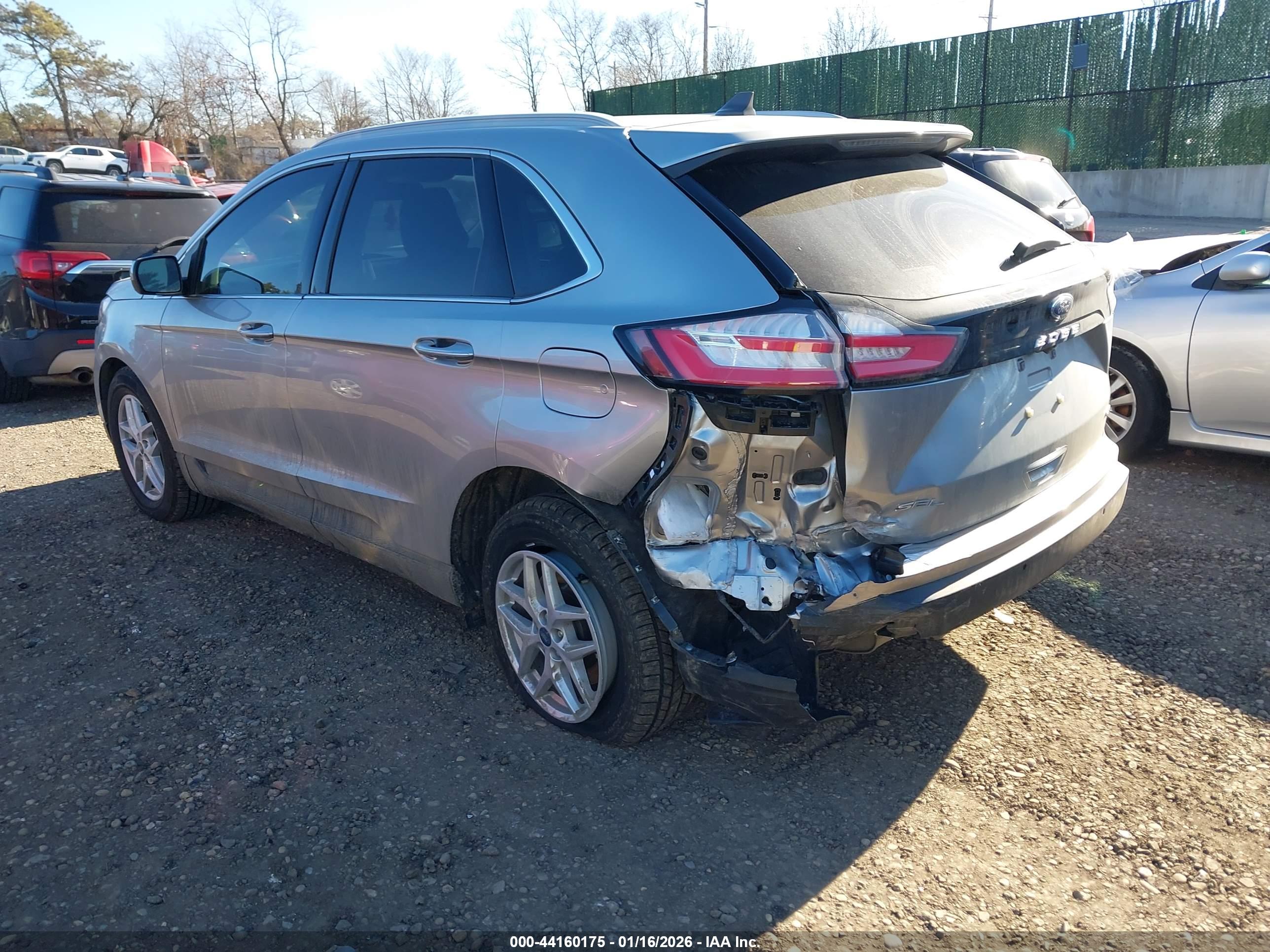 FORD EDGE image 3