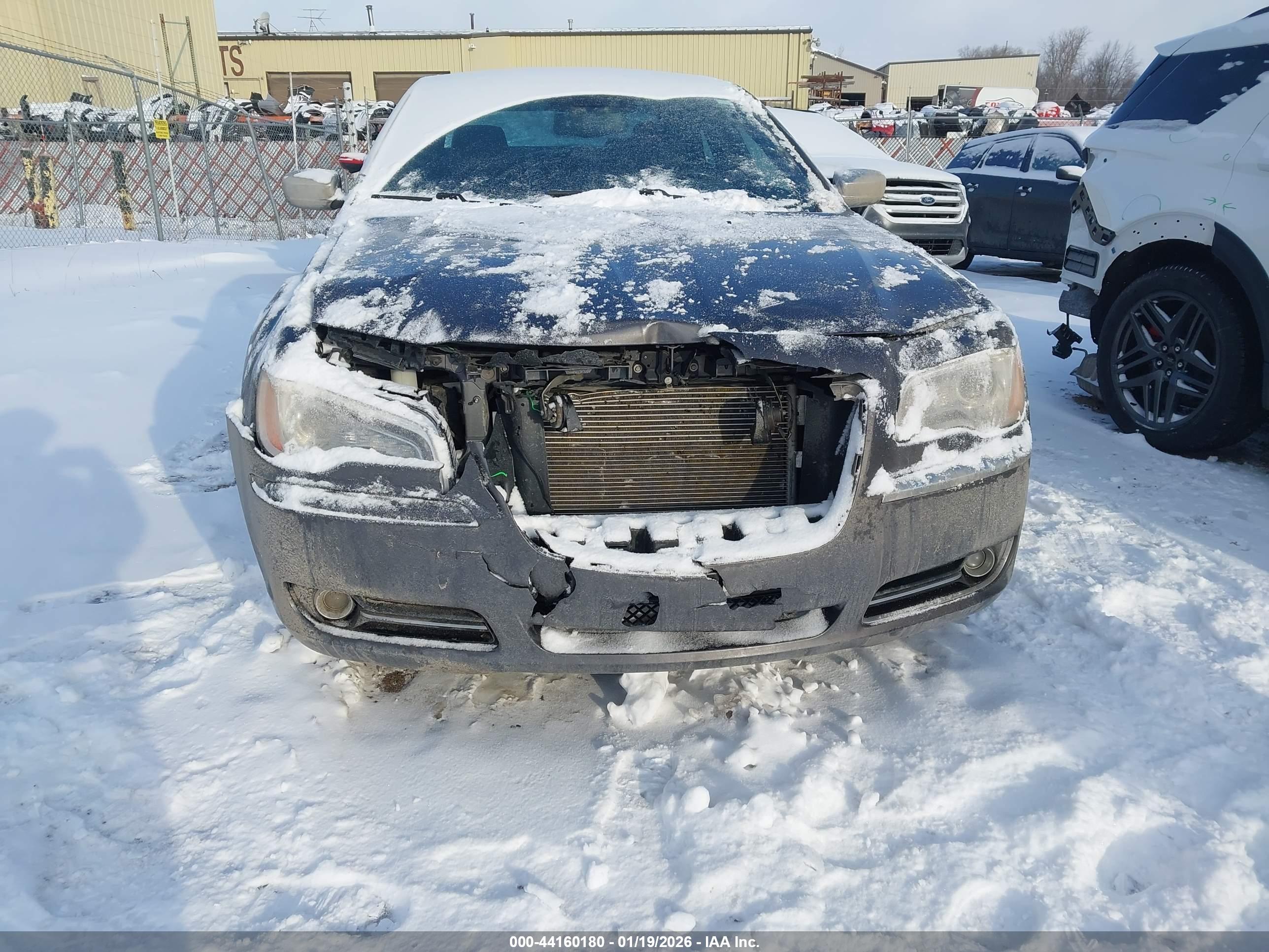 CHRYSLER 300C image 6