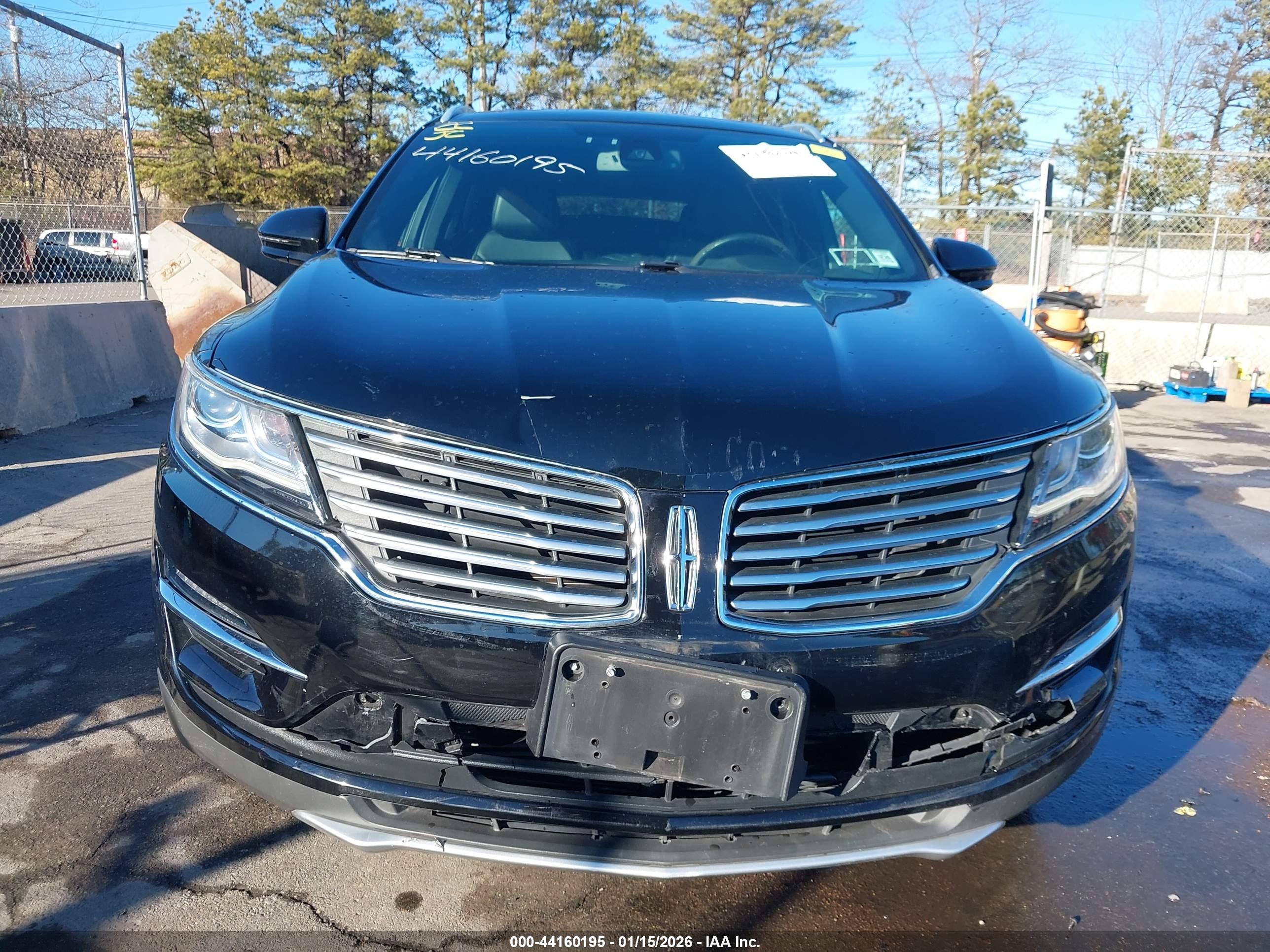 LINCOLN MKC image 6