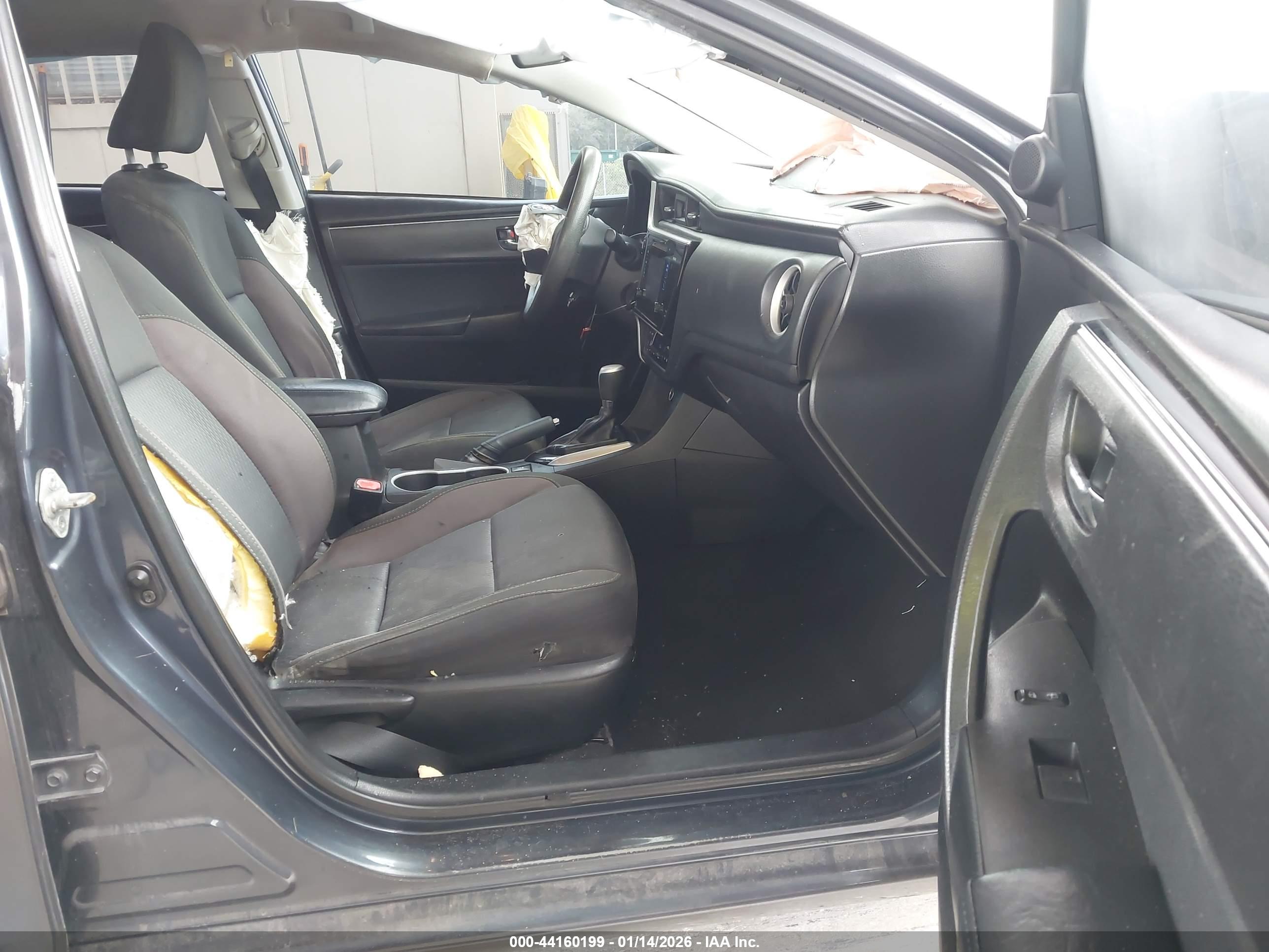 TOYOTA COROLLA image 5