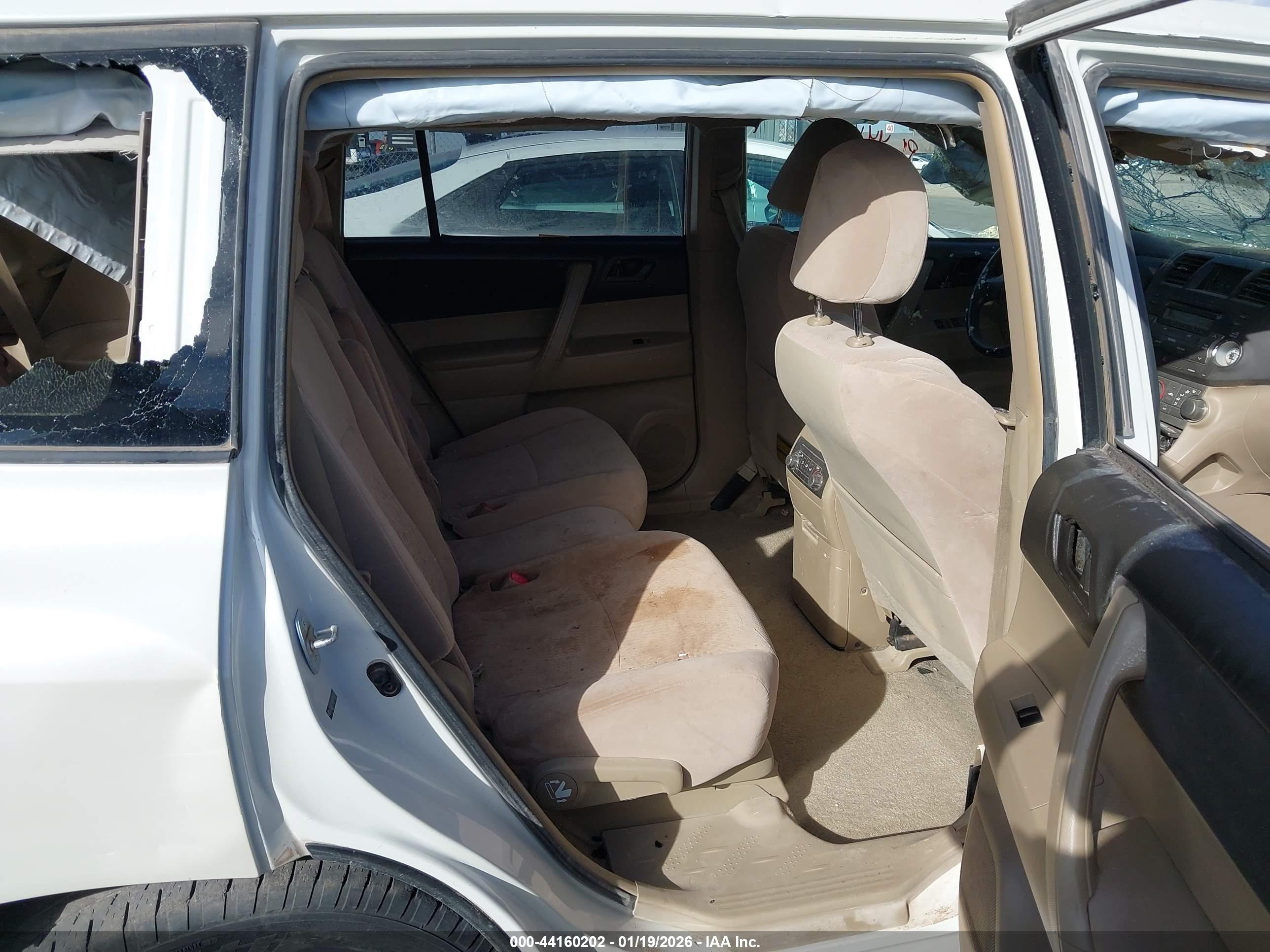 TOYOTA HIGHLANDER image 8