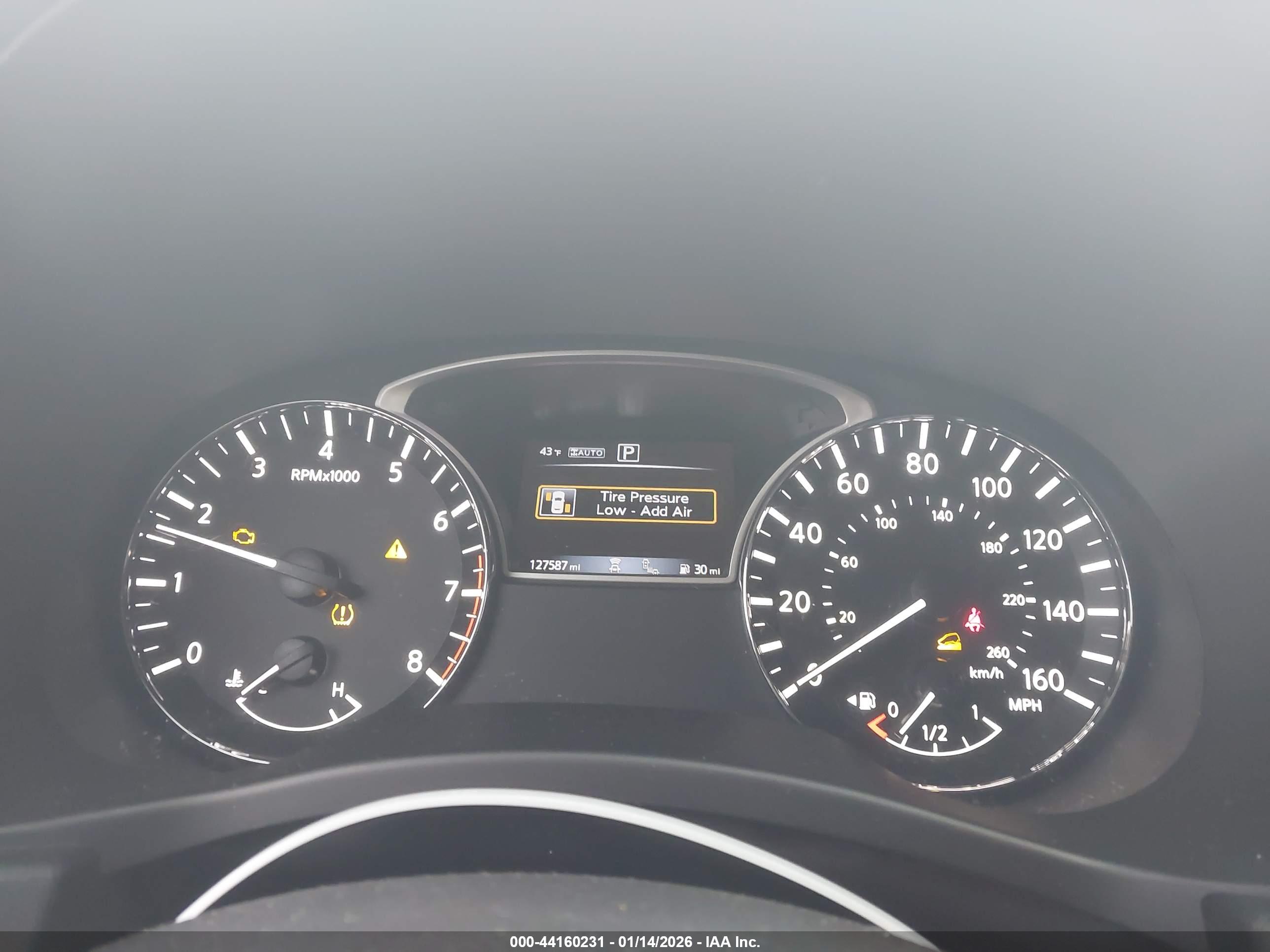 NISSAN PATHFINDER image 7