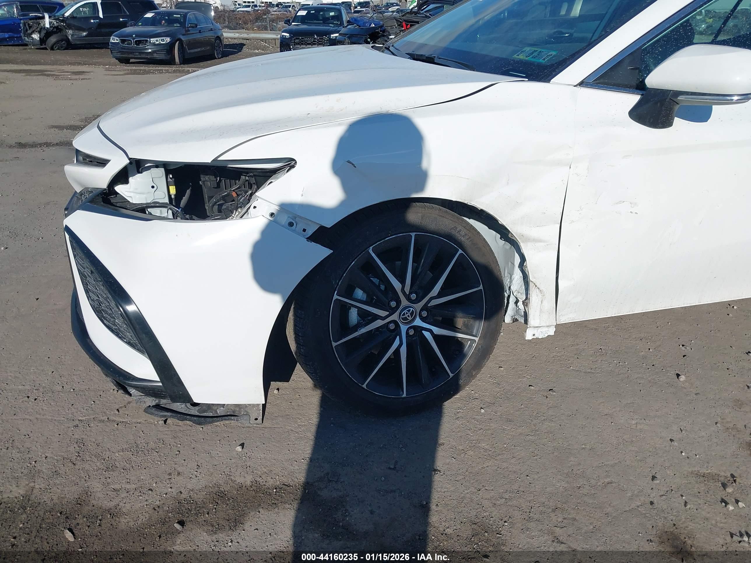 TOYOTA CAMRY image 6
